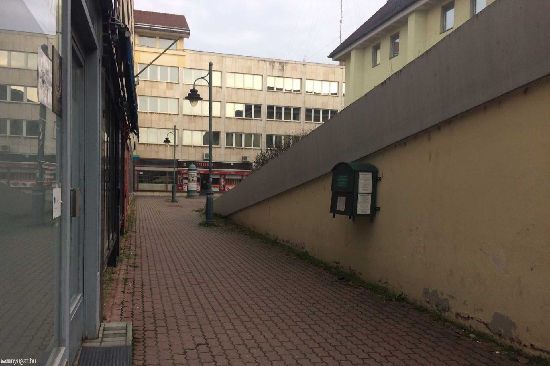 Üres az ételszekrény Szombathelyen
