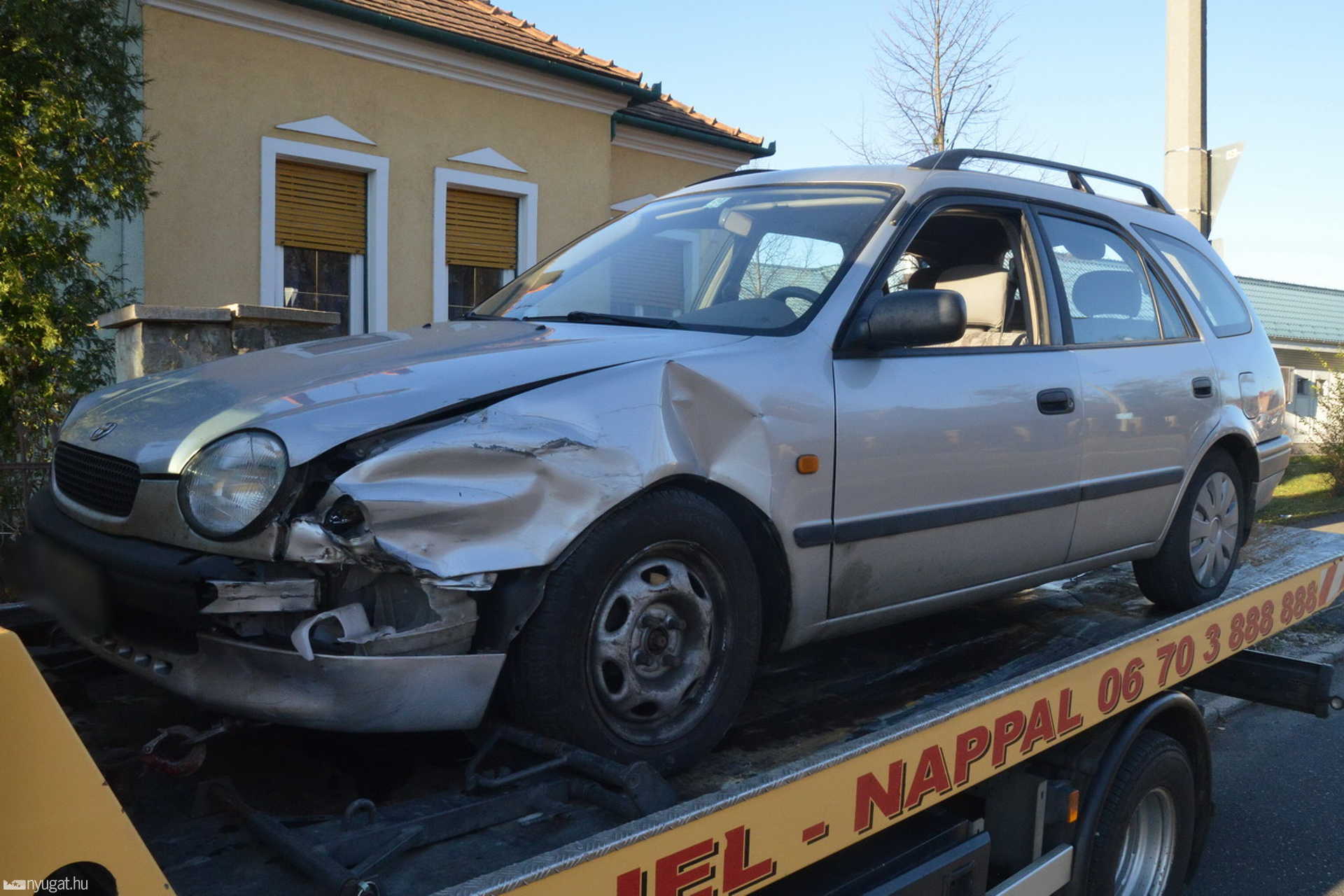 Ráfutásos baleset a 11-es Huszár úton