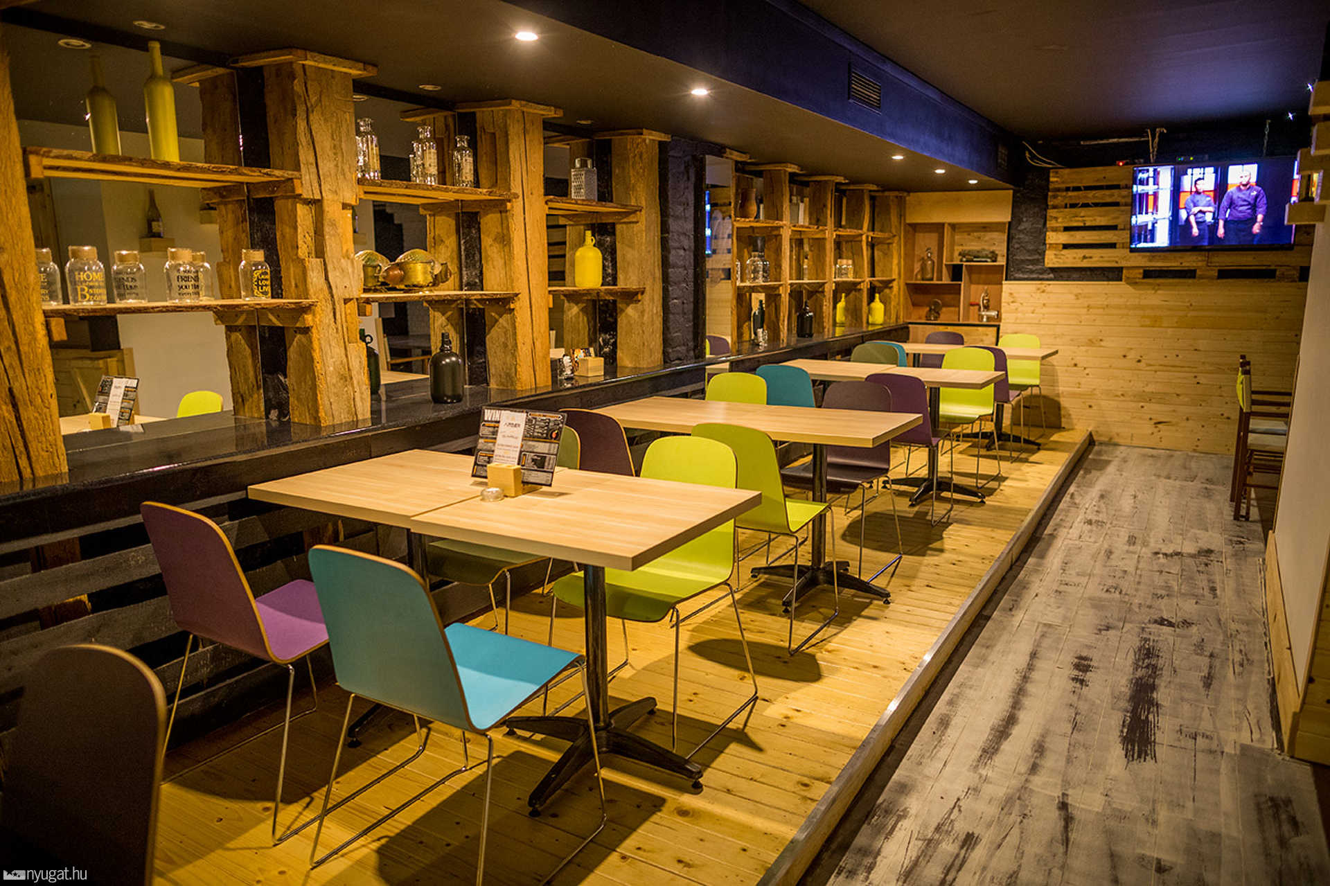 Amber Cafe Foodbar & Club