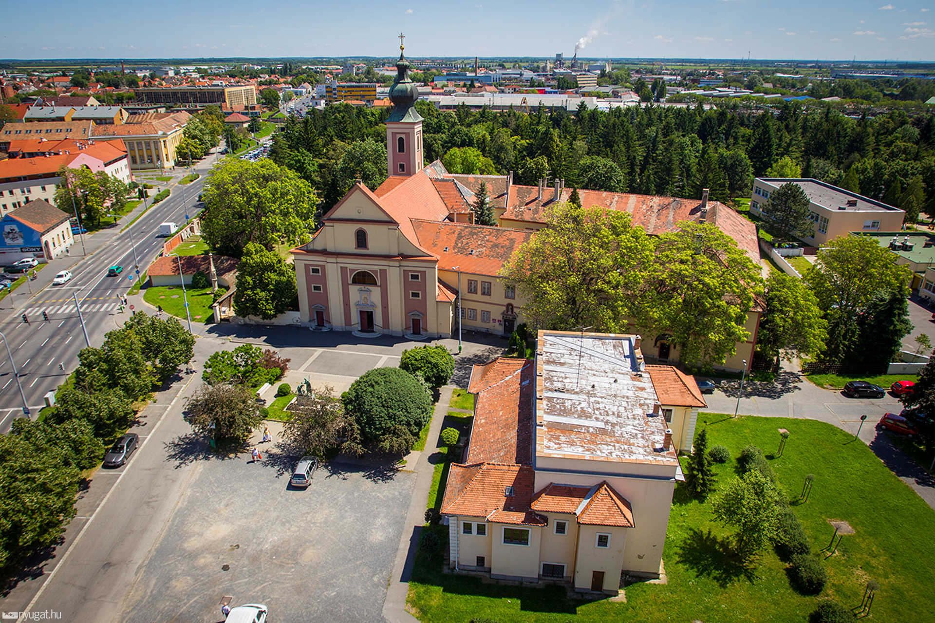 Szent Márton tér 2014.