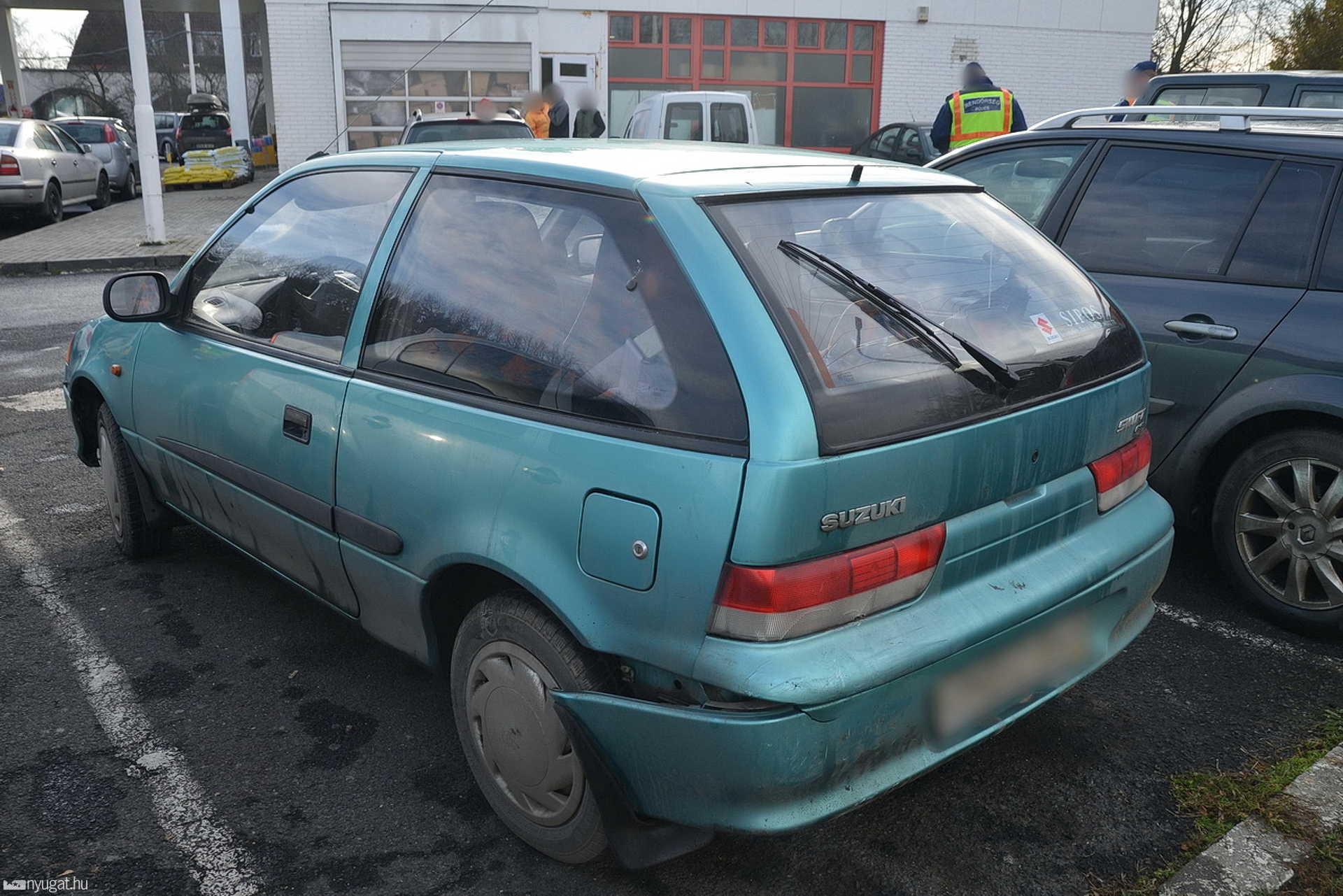 Ráfutásos baleset a 87-es főúton