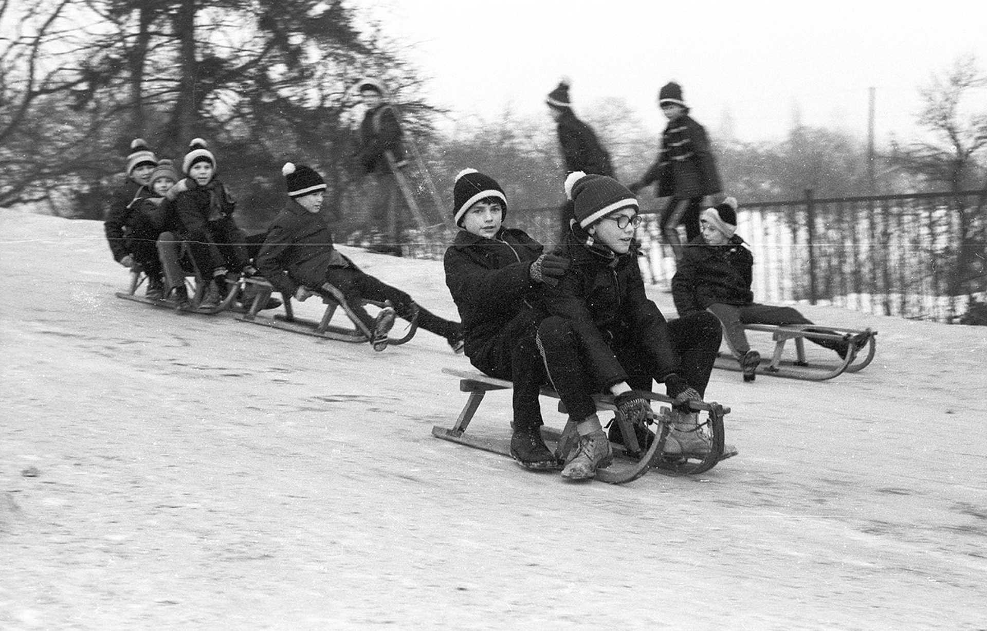 Kőszeg, MÁV Nevelőintézet, szánkódomb. 1980