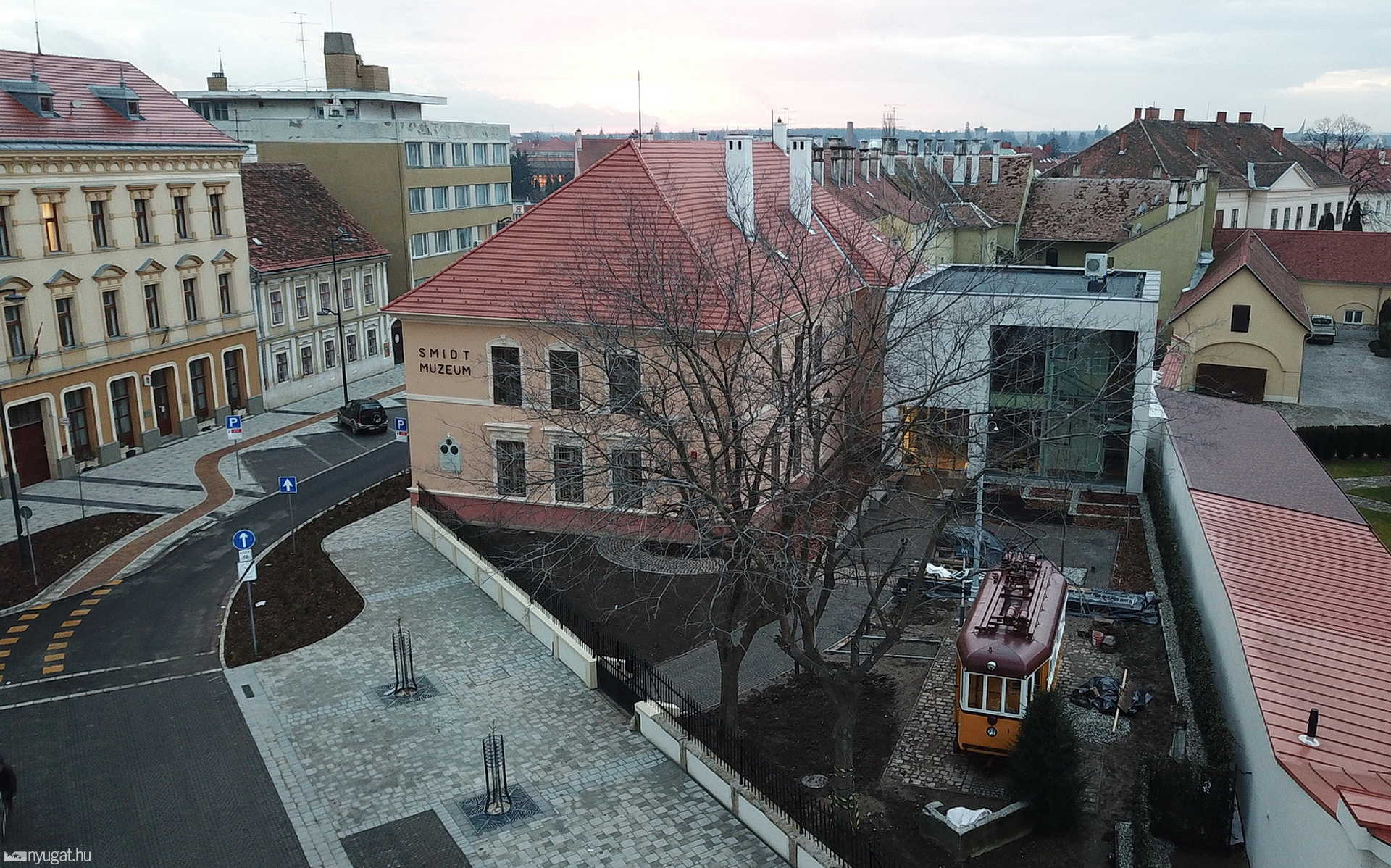 Berzsenyi tér a levegőből