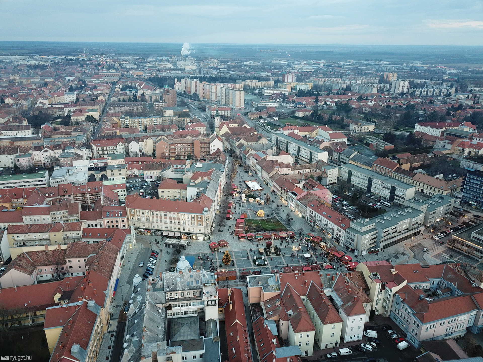 Berzsenyi tér a levegőből