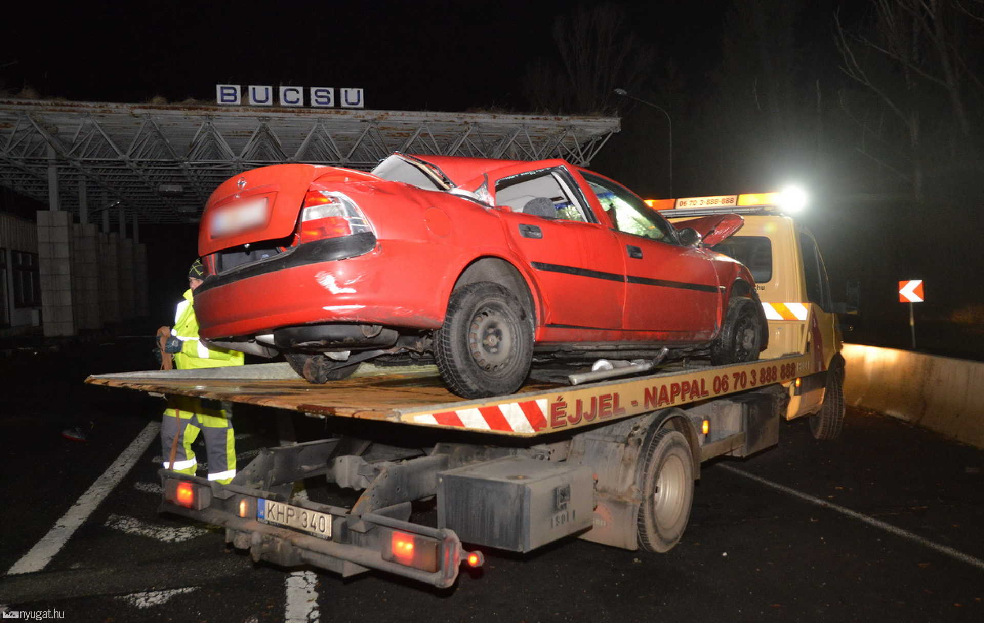 Betonelemeknek hajtott egy sofőr a kivilágítatlan bucsui határátkelőn