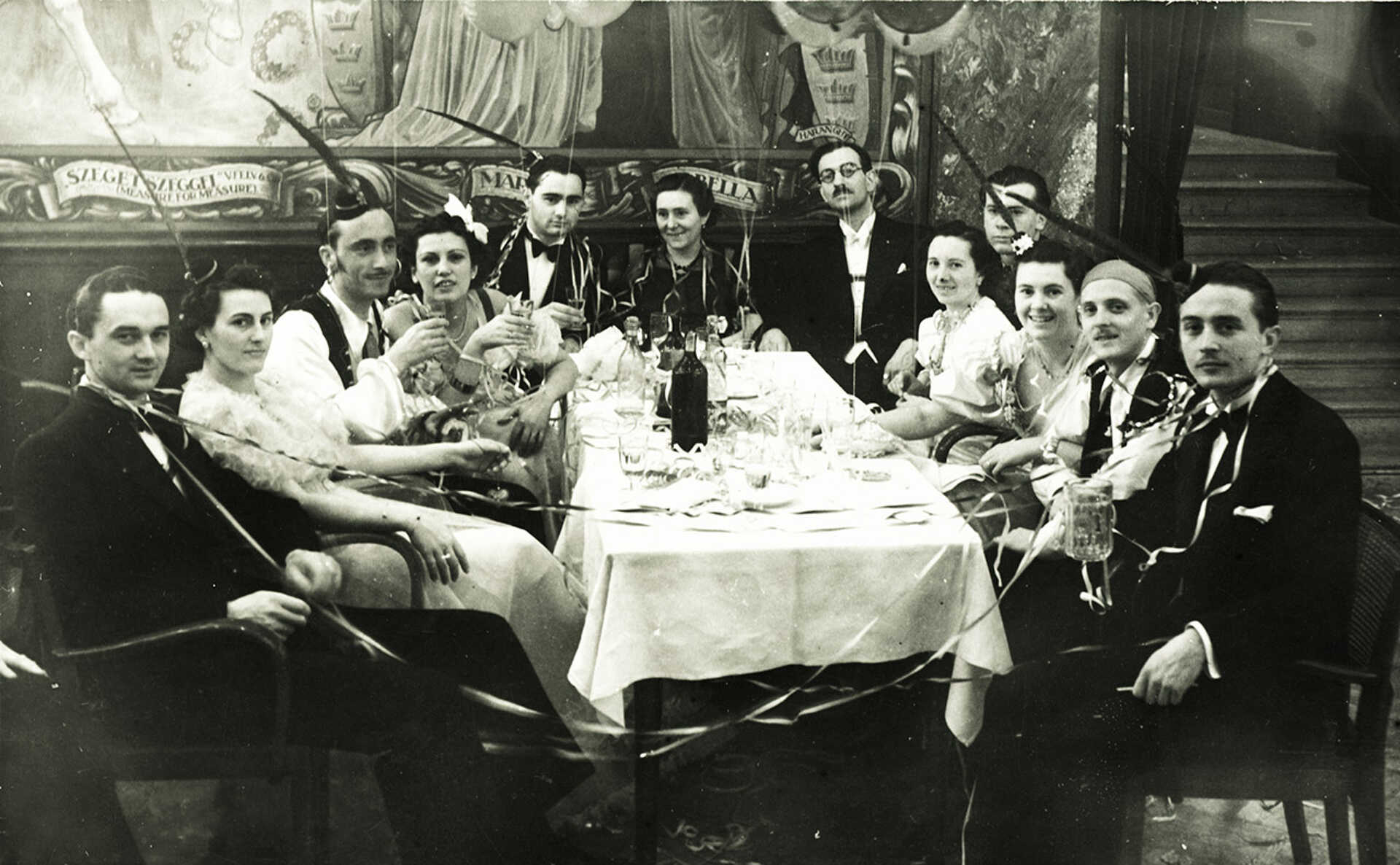 Fortepan - Szilveszter a múlt században 1938