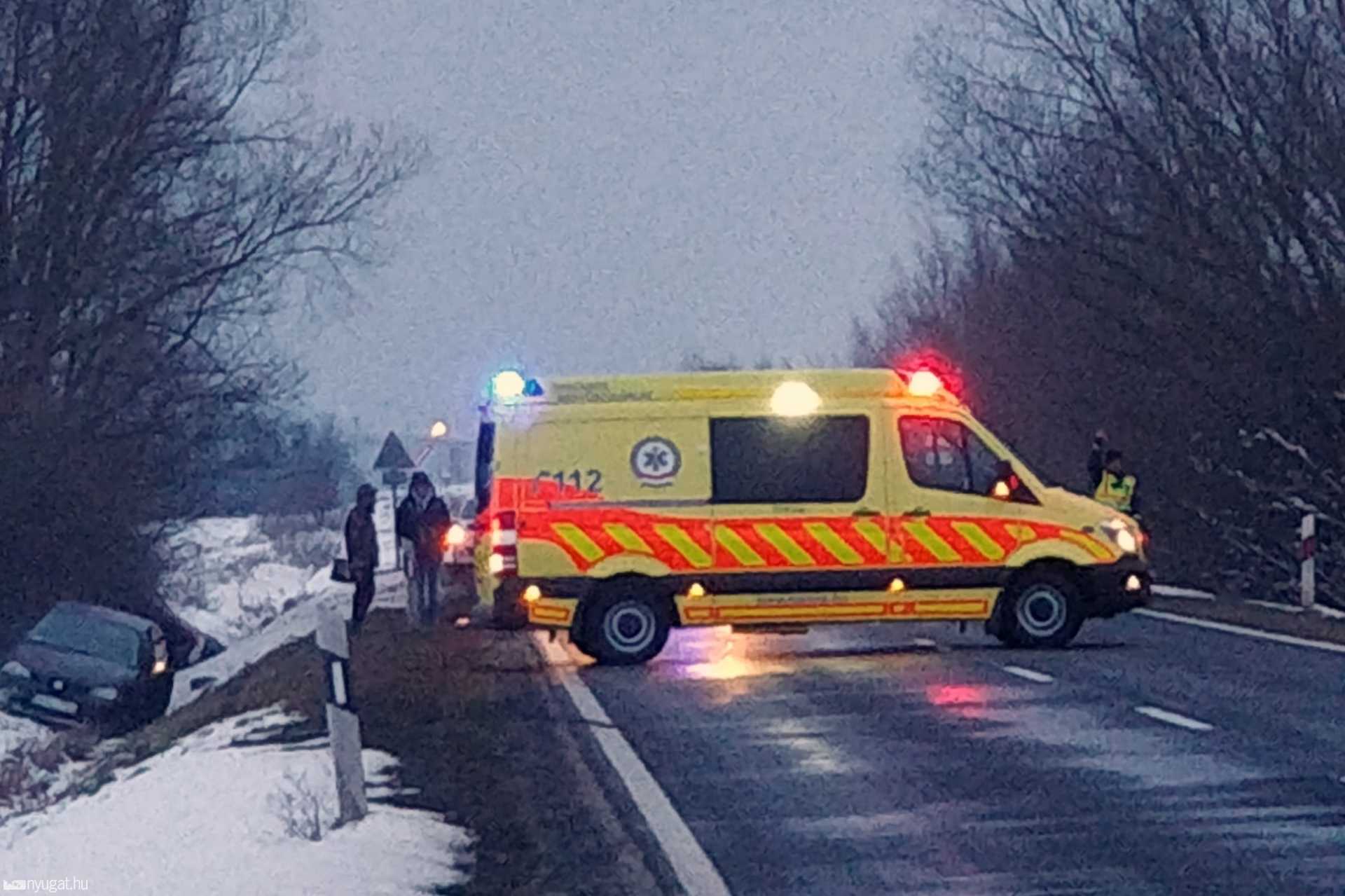 Háom baleset a 87-esen