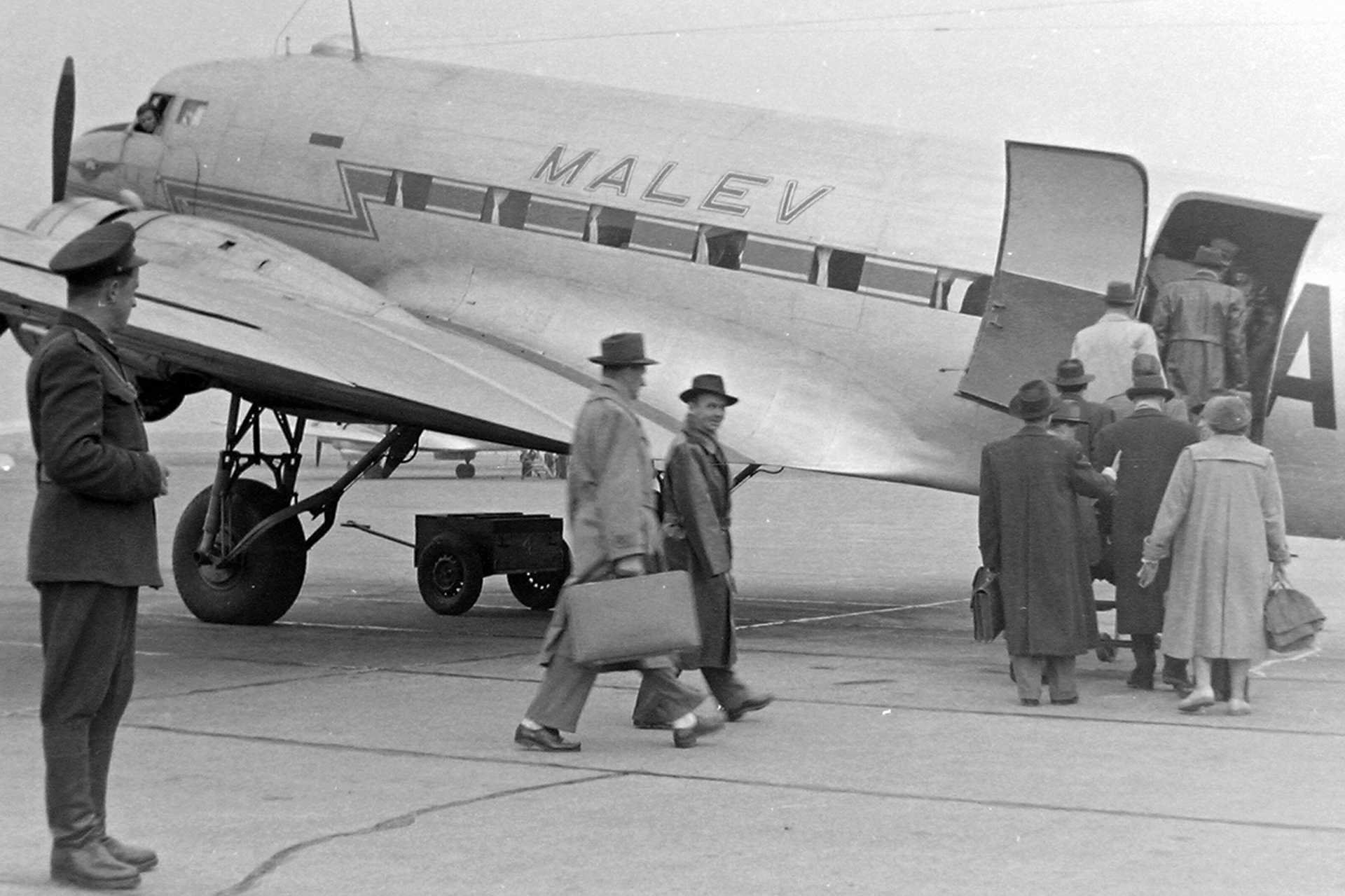 MALÉV Li-2P repülőgép