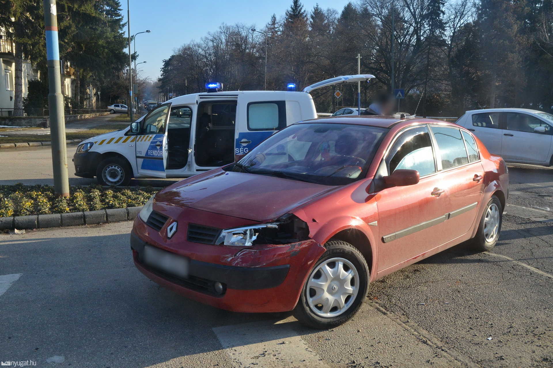 Renault elé gurult a Peugeot Szombathelyen