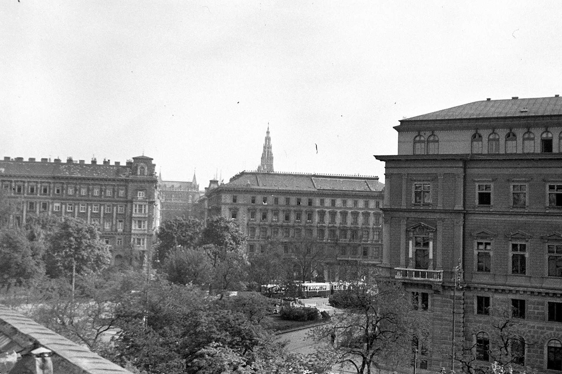 Schmerlingplatz