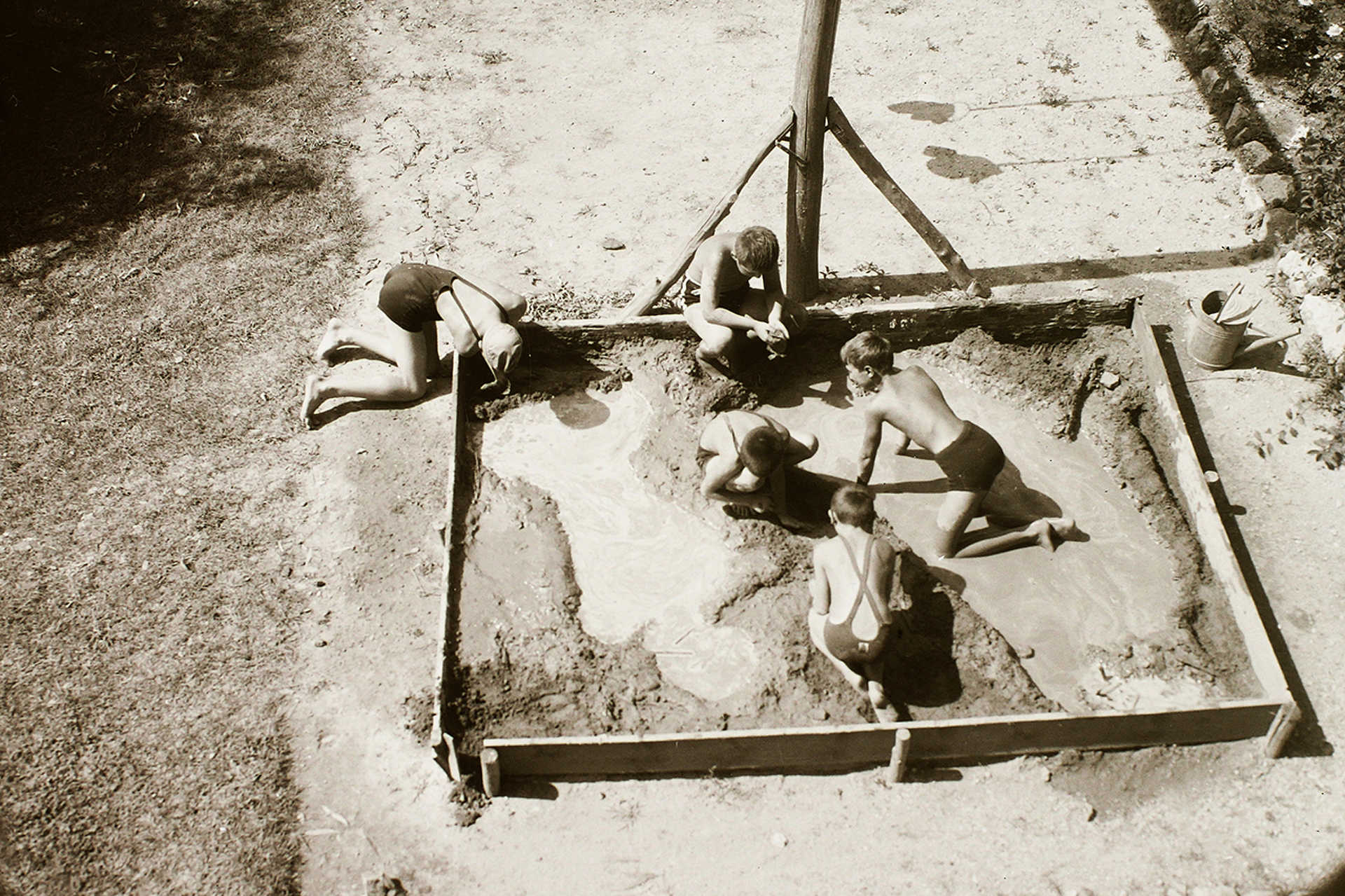 Fortepan - Homokozó