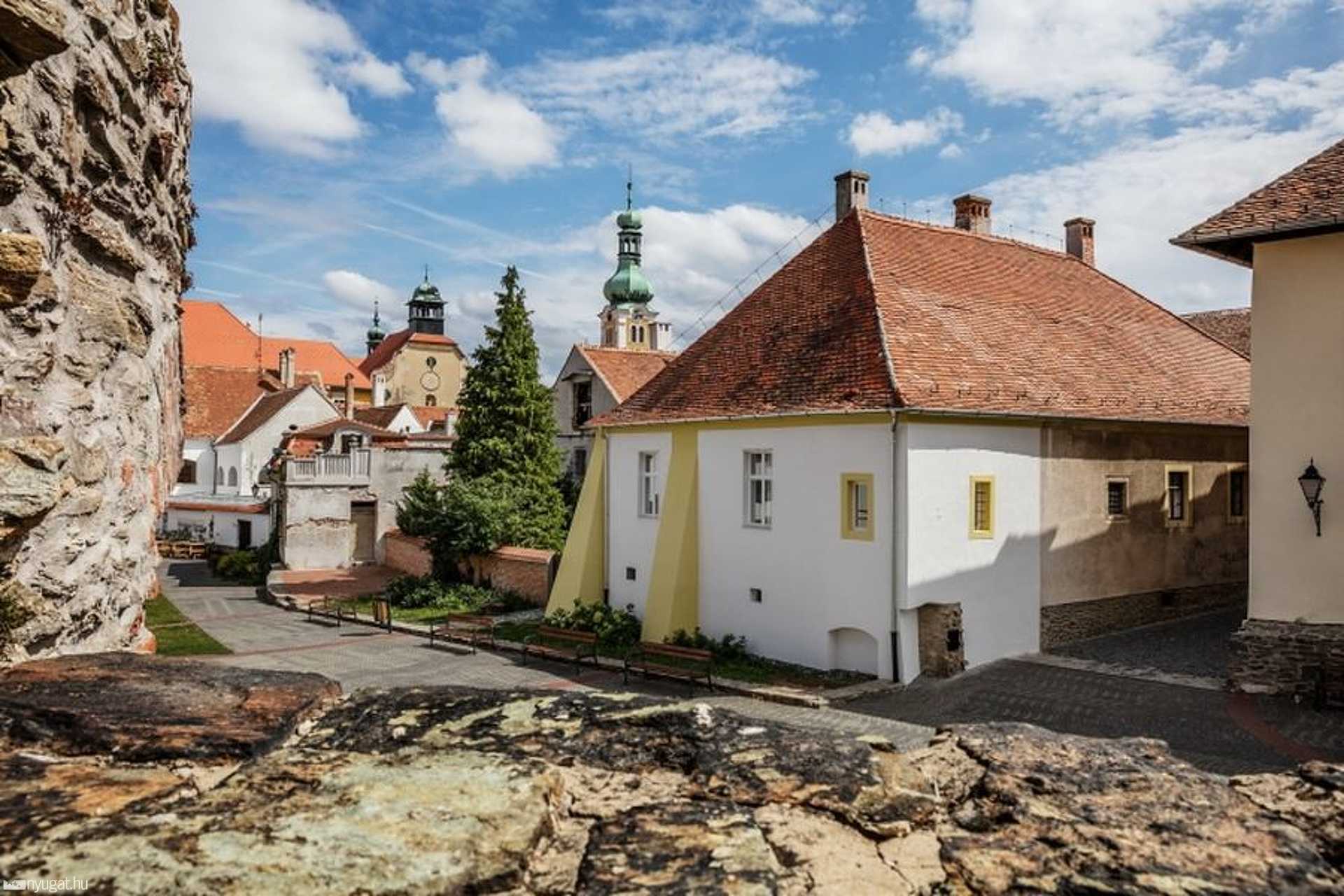 A felújított kőszegi Niczky-apartman 
