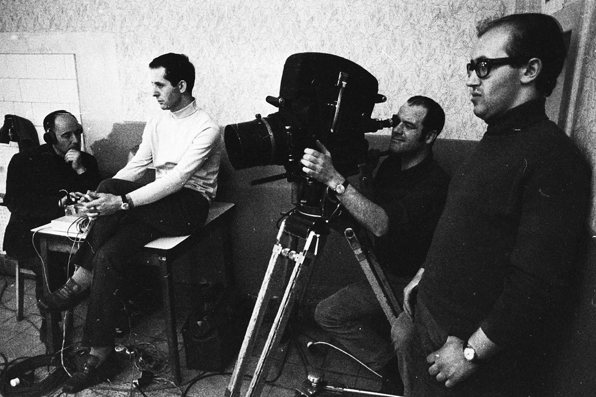 A kép a Fekete vonat című film forgatásakor készült