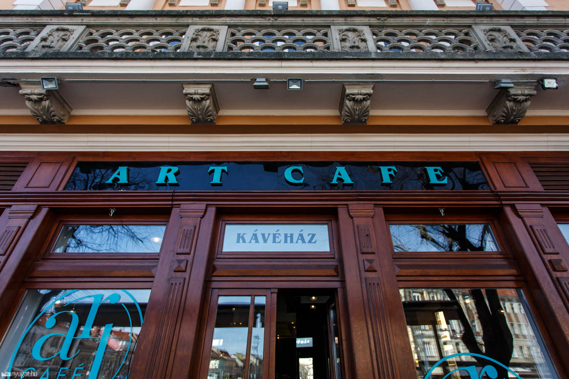 Art Cafe