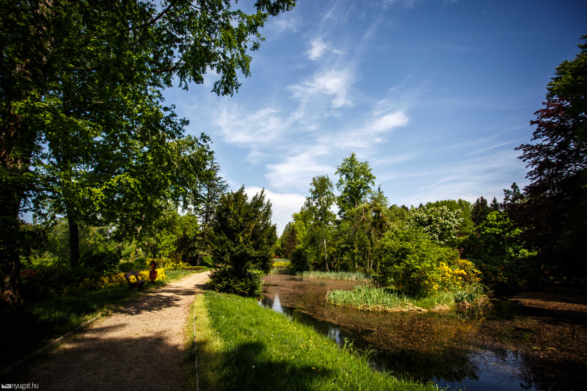 Színes, virágos Kámoni Arborétum
