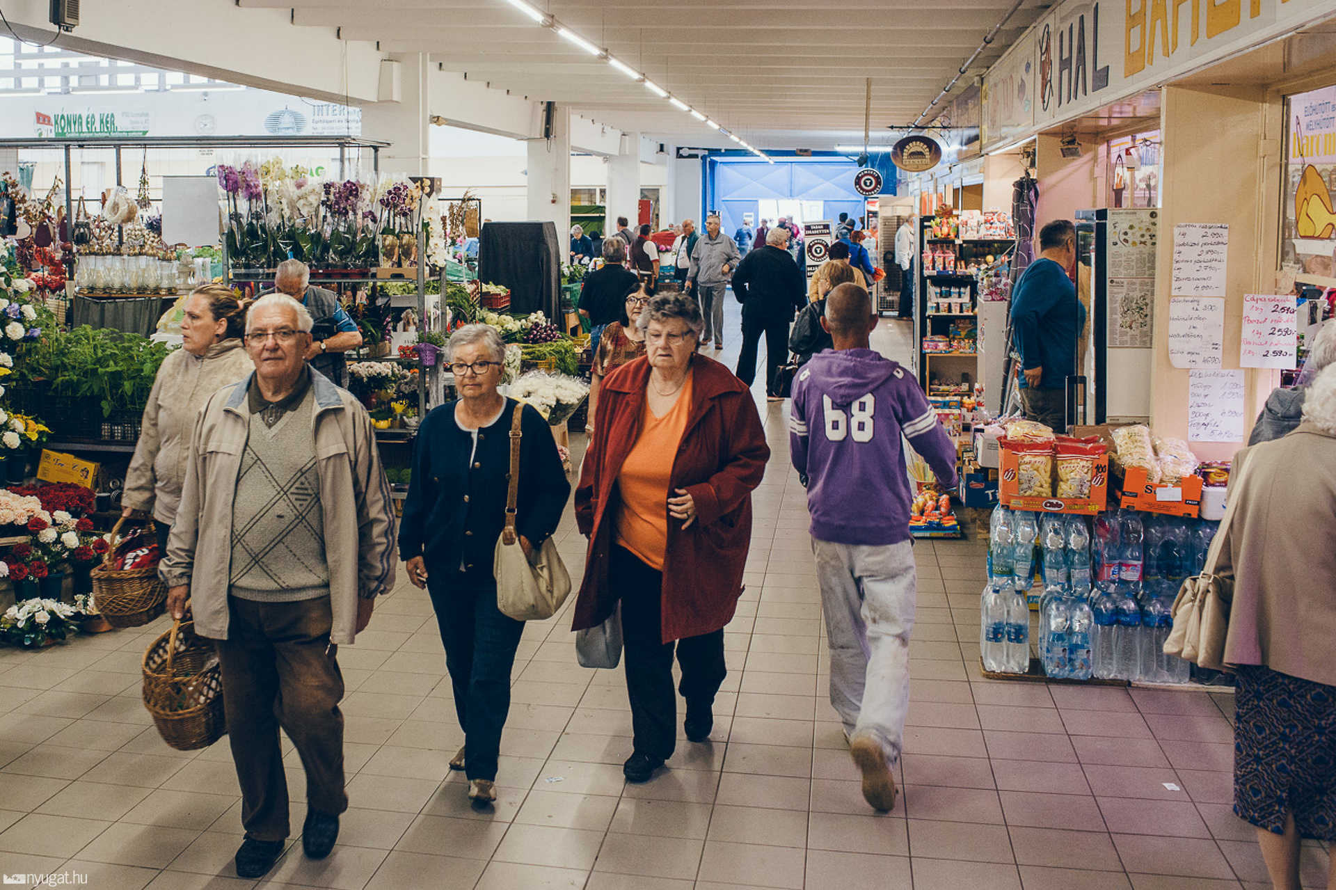 Piac a szombathelyi vásárcsarnokban
