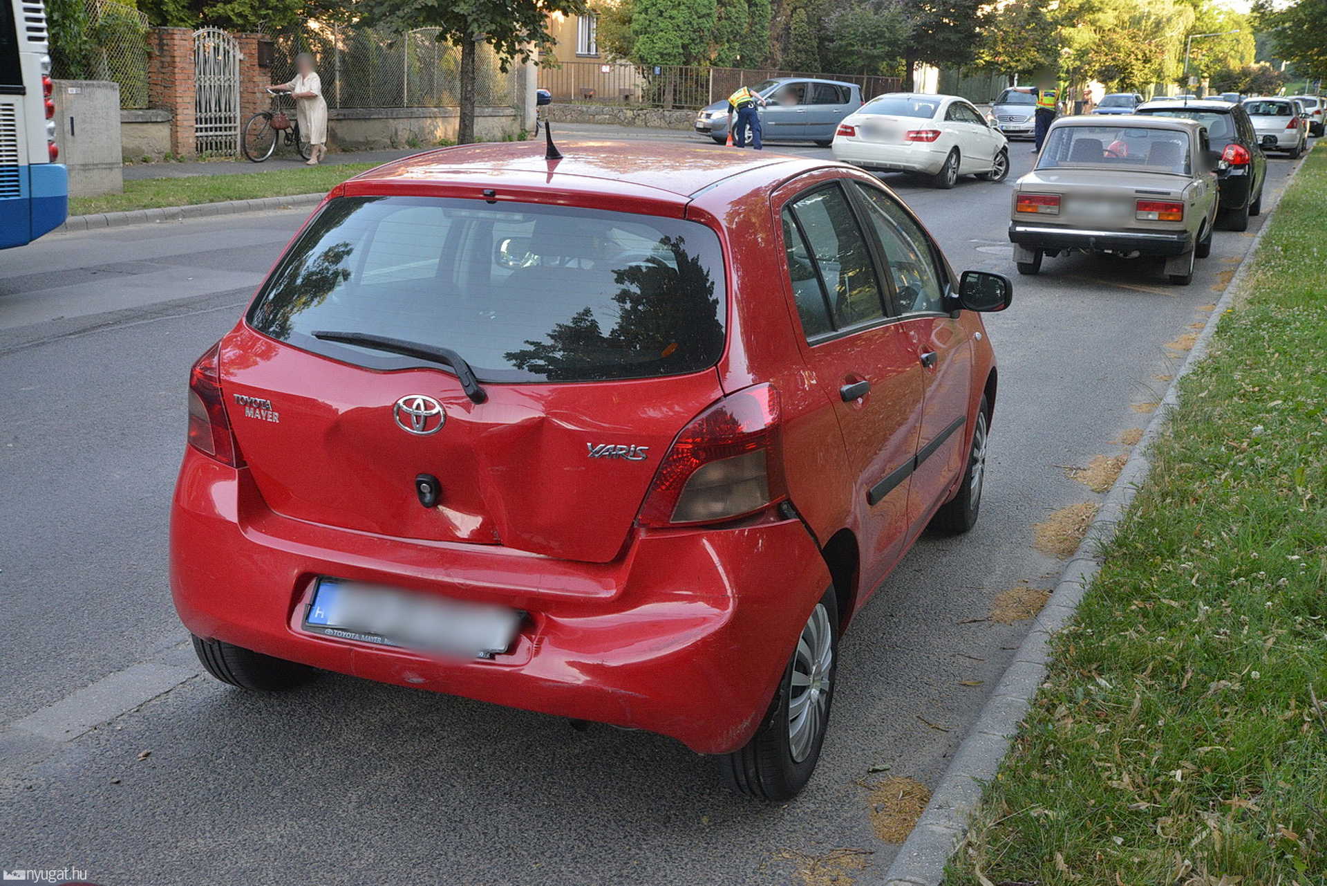BMW hajtott Mercedesbe Szombathelyen