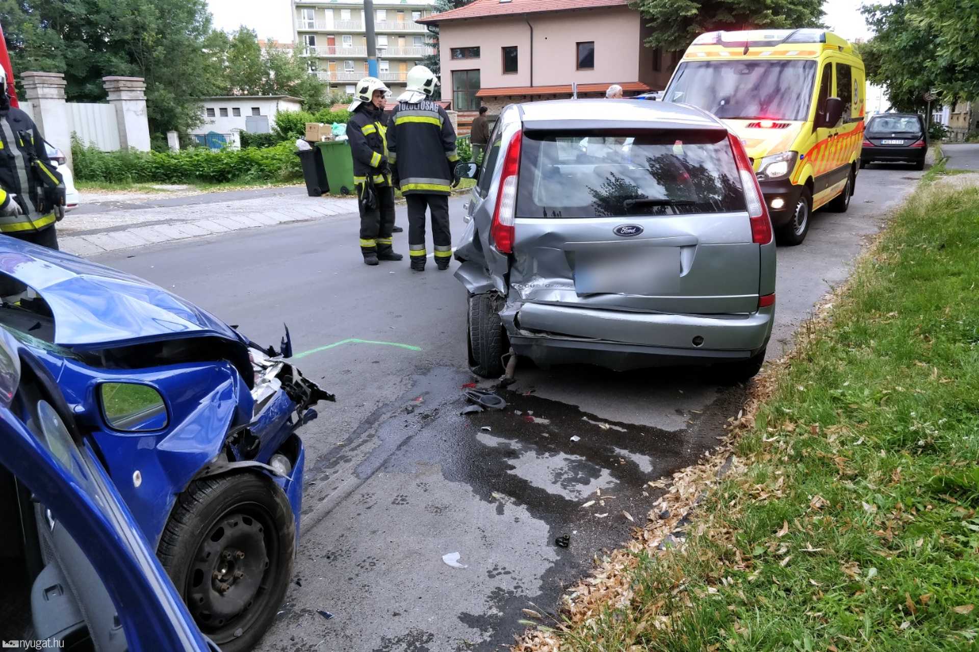 Súlyos baleset Szombathelyen