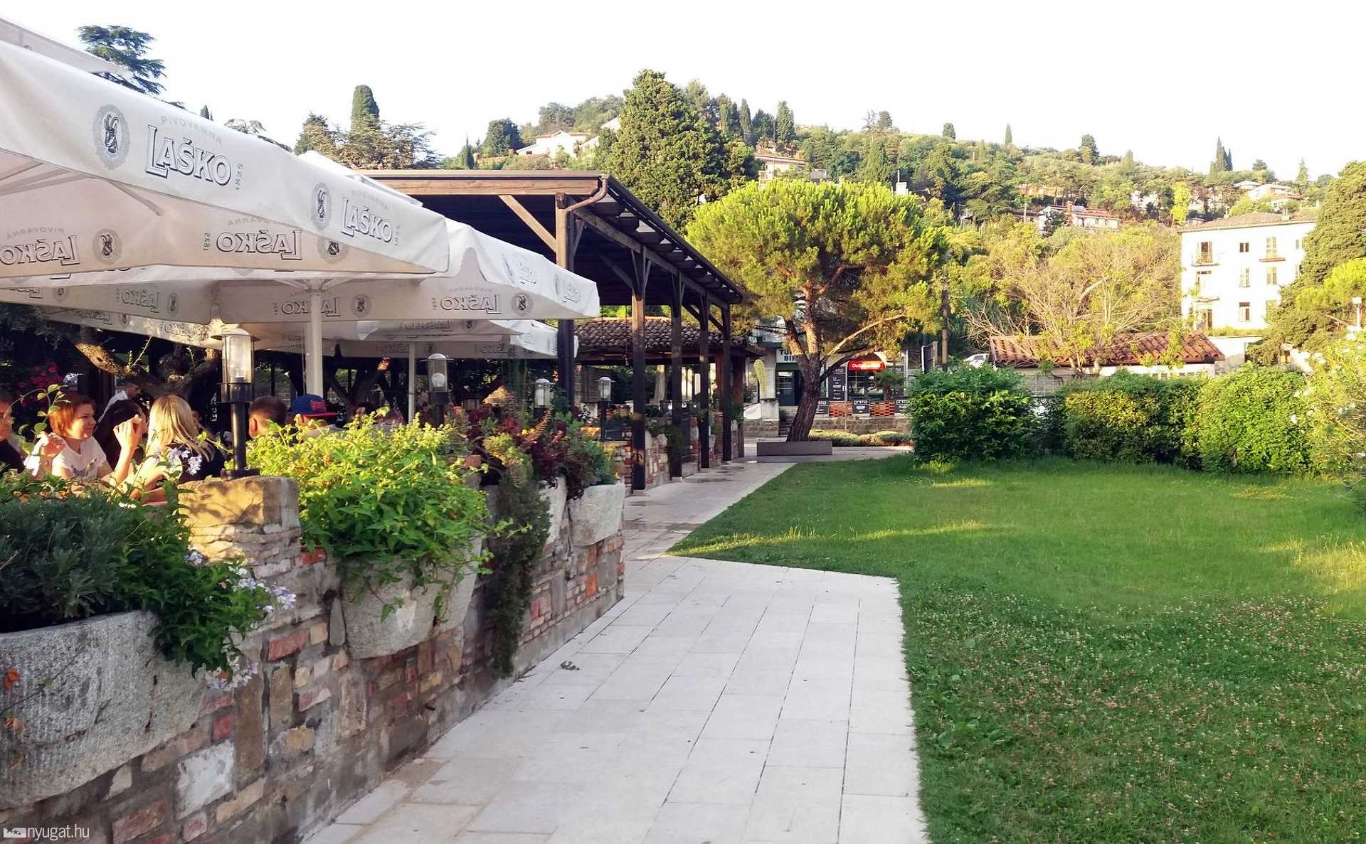 Portoroži strandon - Bebarangoltuk a szlovén tengerpartot