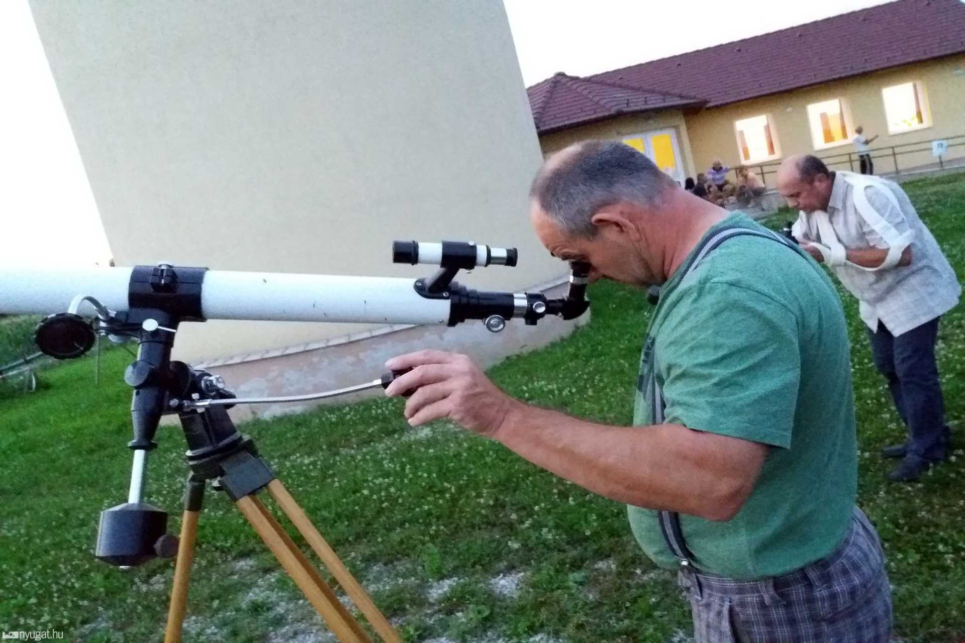 Holdfogyatkozás a Hegyhátsáli Csillagvizsgálóban