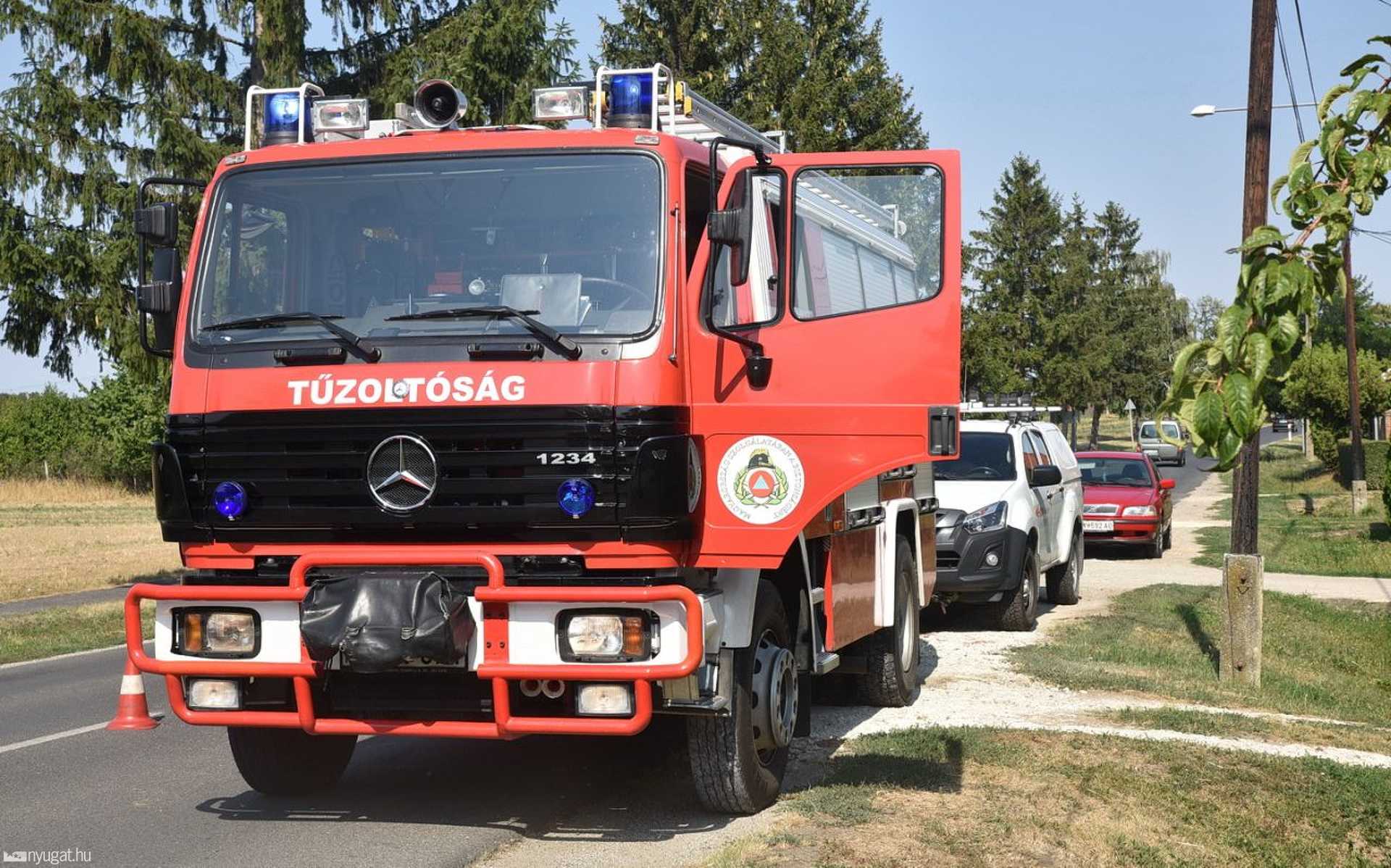 Villanyóraszekrény gyulladt ki egy toronyi házban