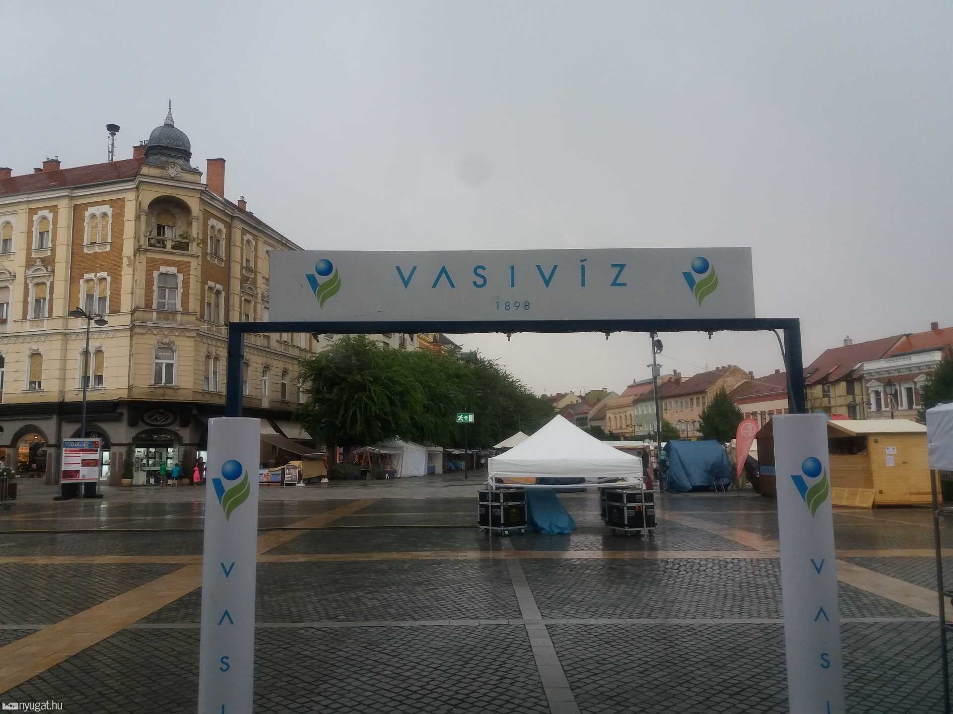 Gyors helyzetjelentés a pavilonok alól - Karneváli péntek 