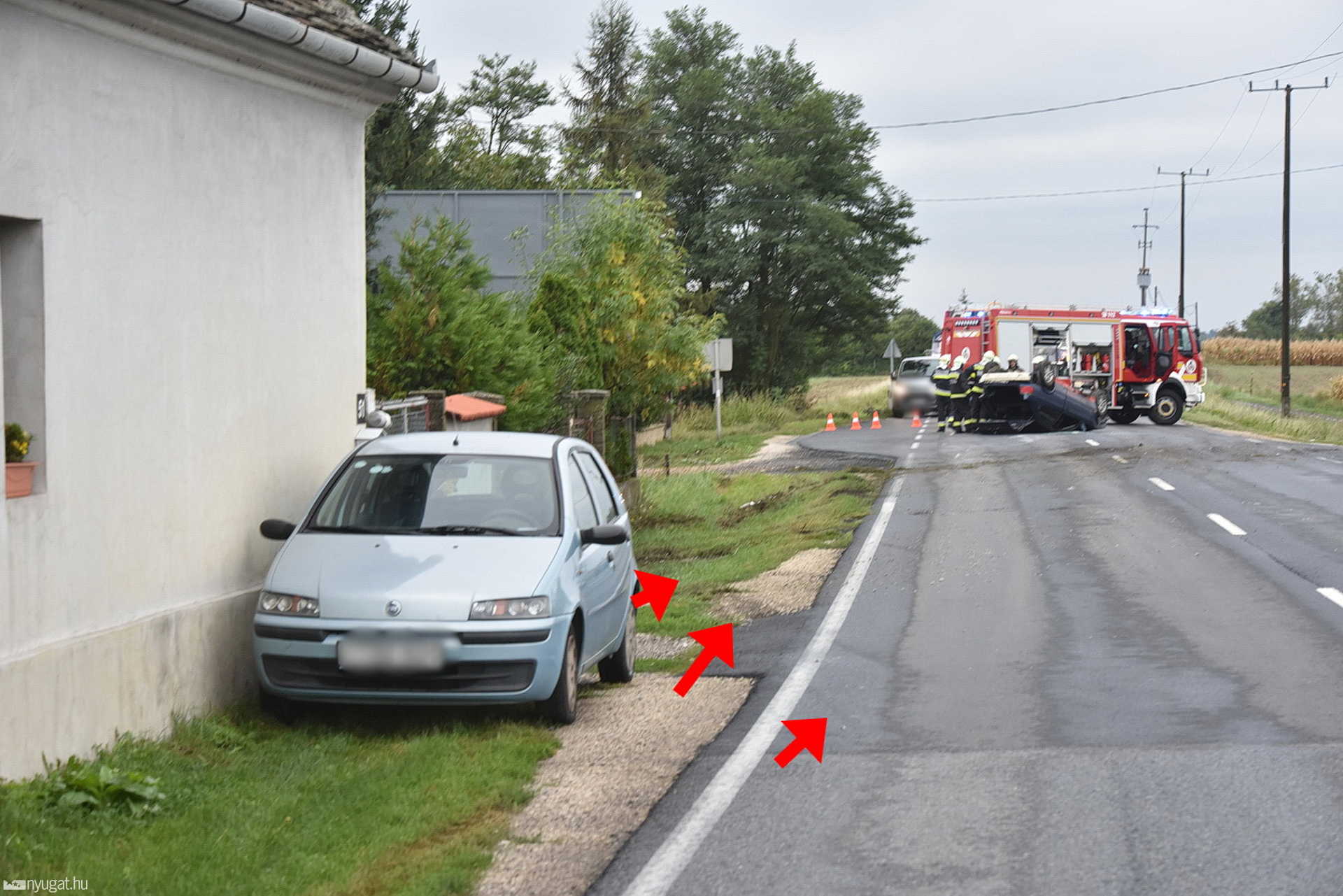Árokba hajtott, majd felborult egy BMW Szombathely közelében