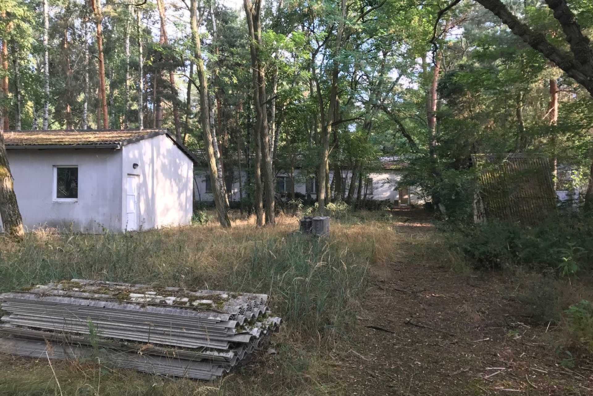 A phöbeni tábor