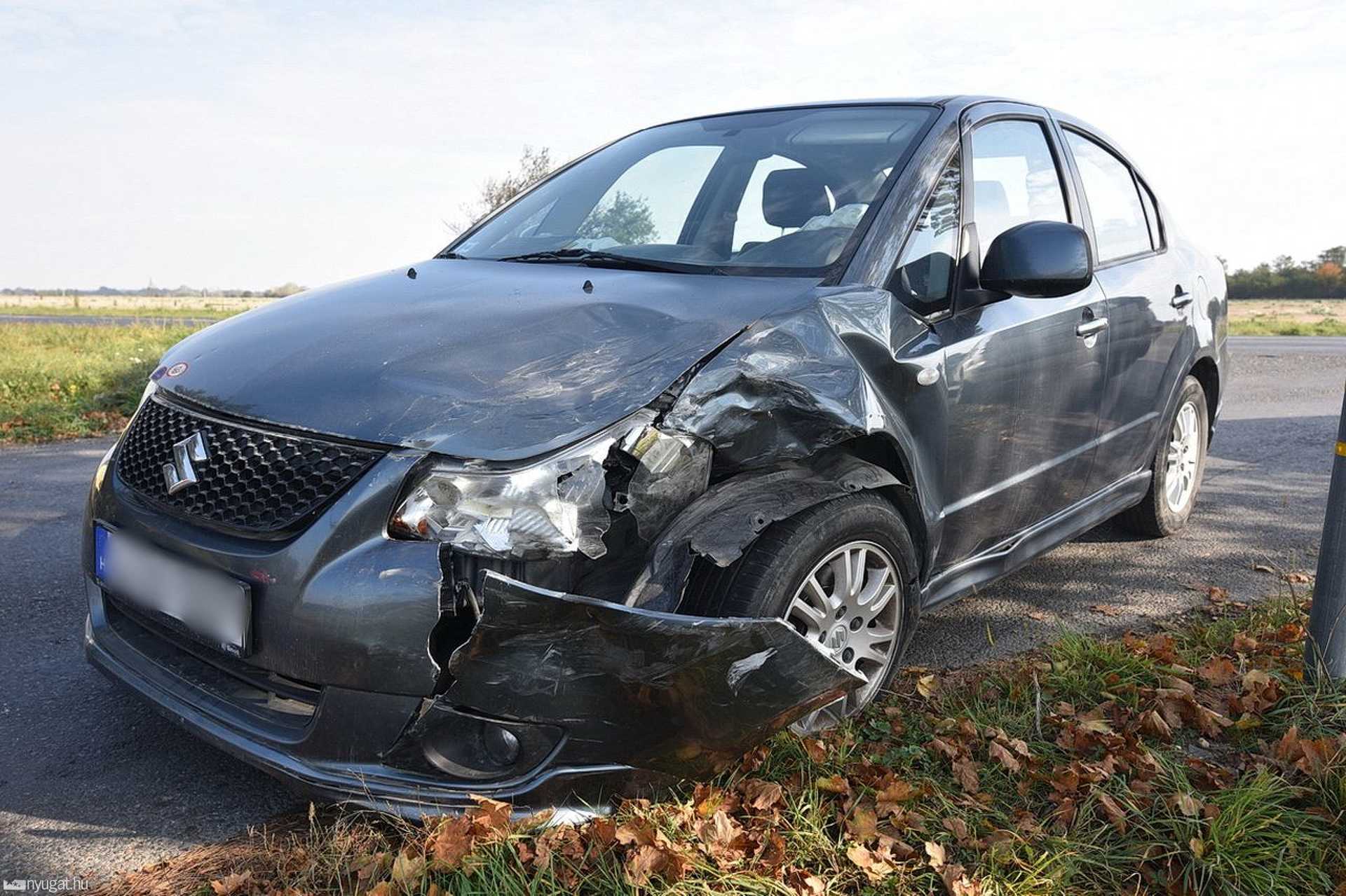 Toyotába kanyarodott egy Suzuki Szombathelyen