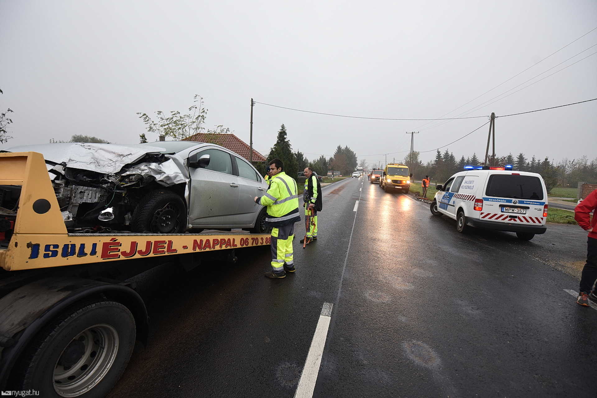 Három autó ütközött Szombathely közelében, a 86-os főúton 