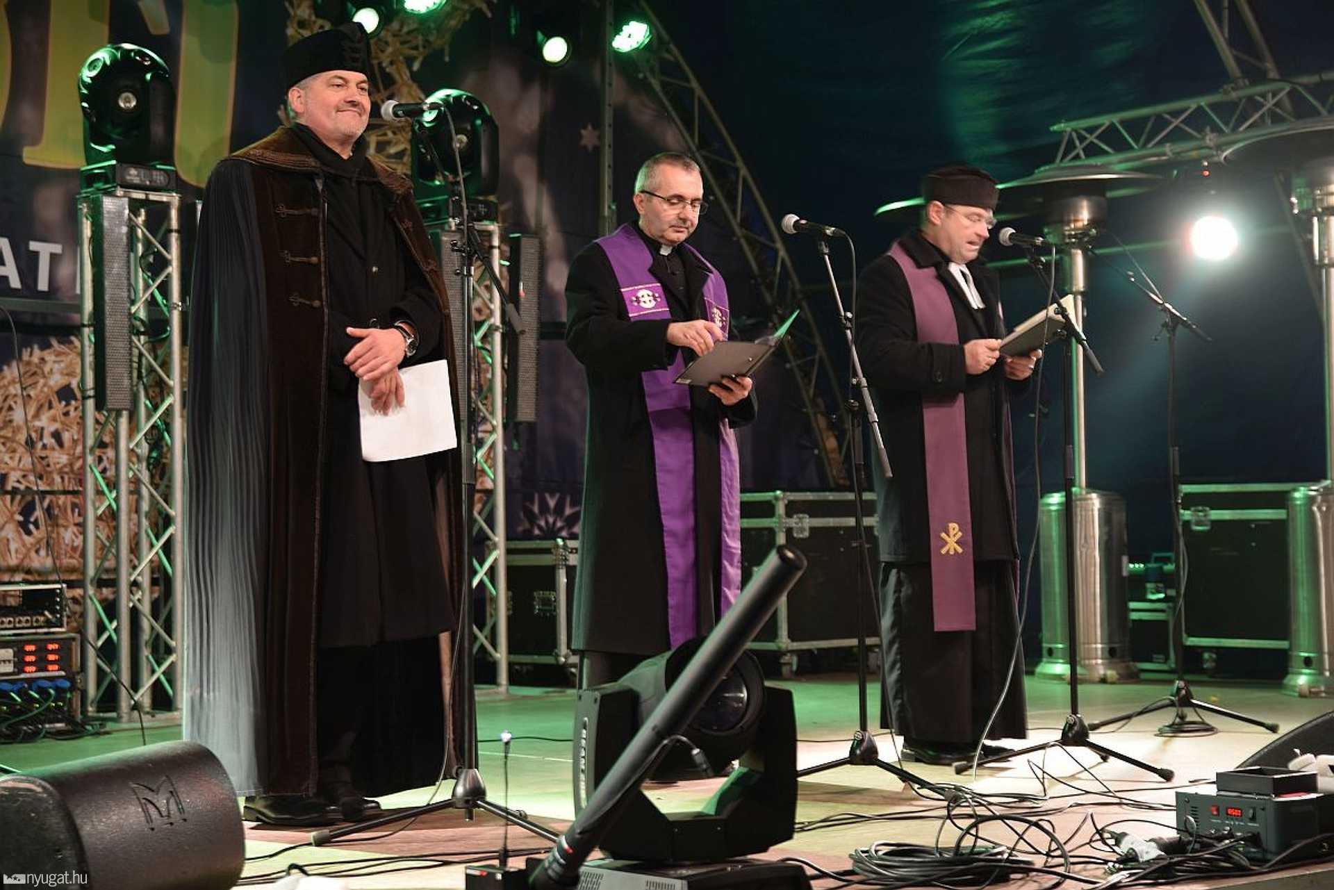 Adventi gyertyagyújtás Szombathelyen 2018