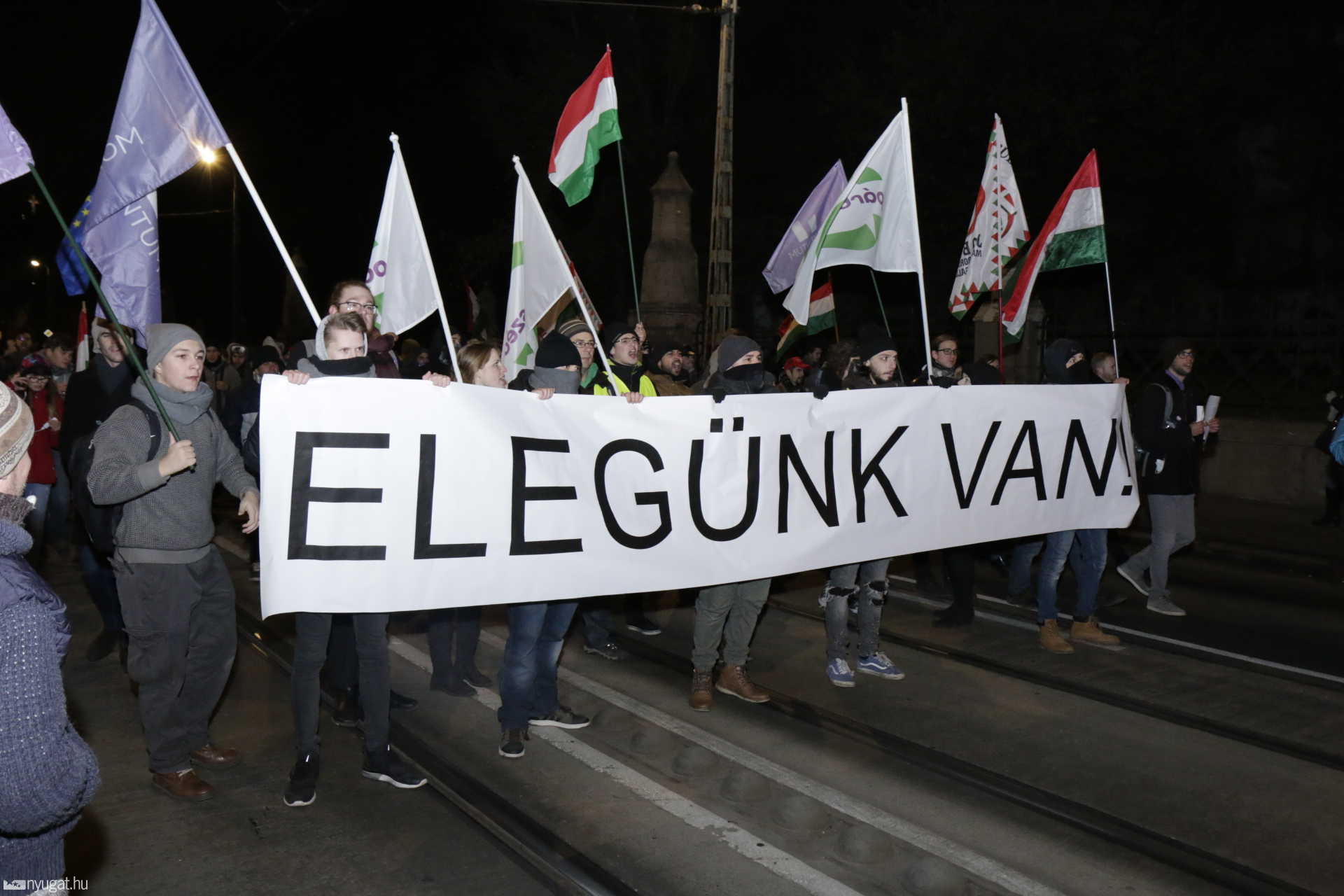 Pénteki tüntetésről