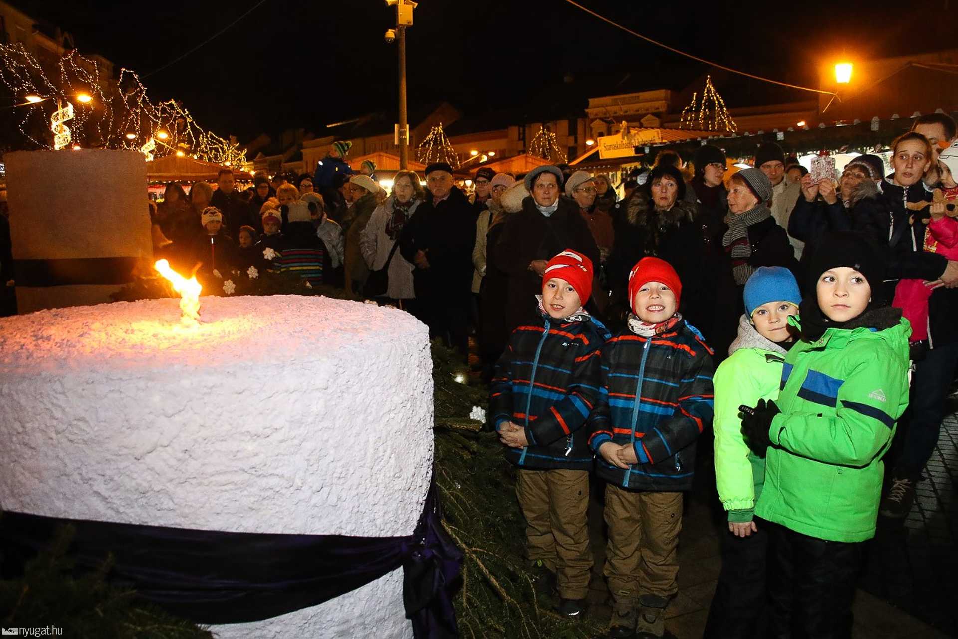 Adenti utolsó szombat 