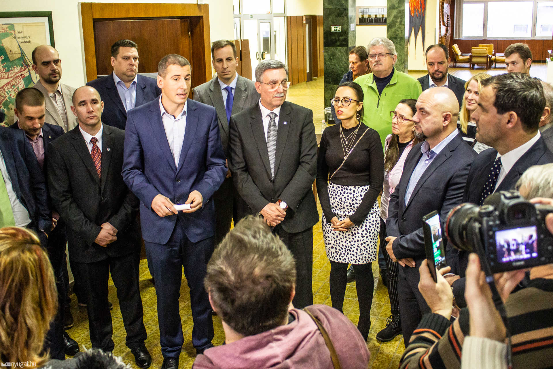 Rendkívüli Közgyűlés Sajtótájékoztató