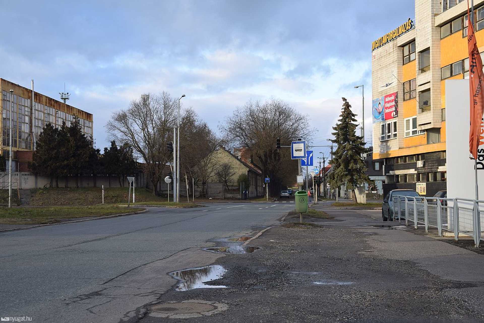 Buszmegállók Szombathely ipari területein 