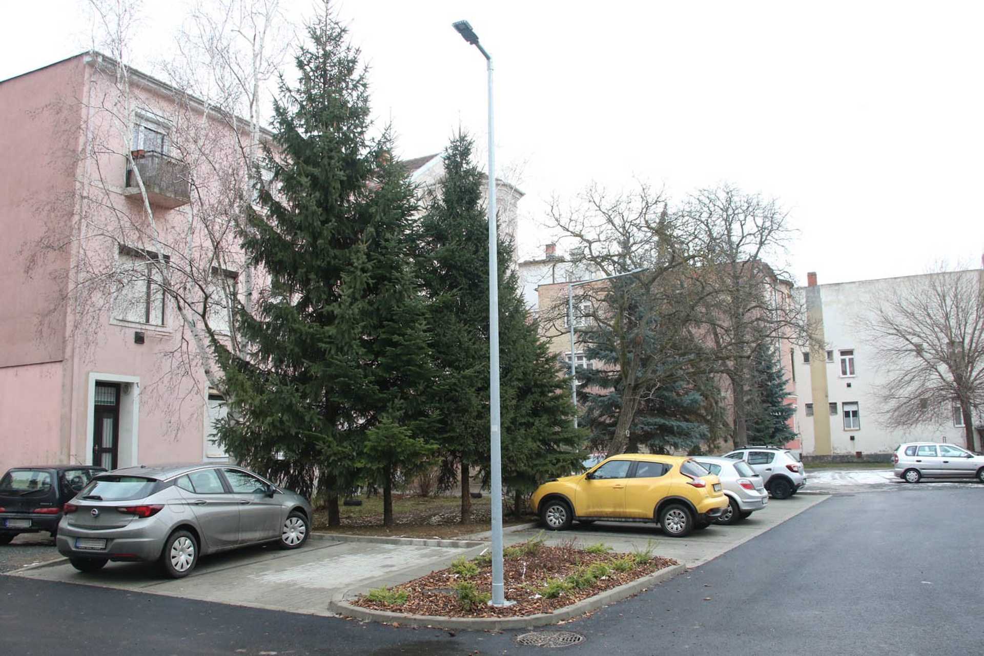 megújult belvárosi parkoló