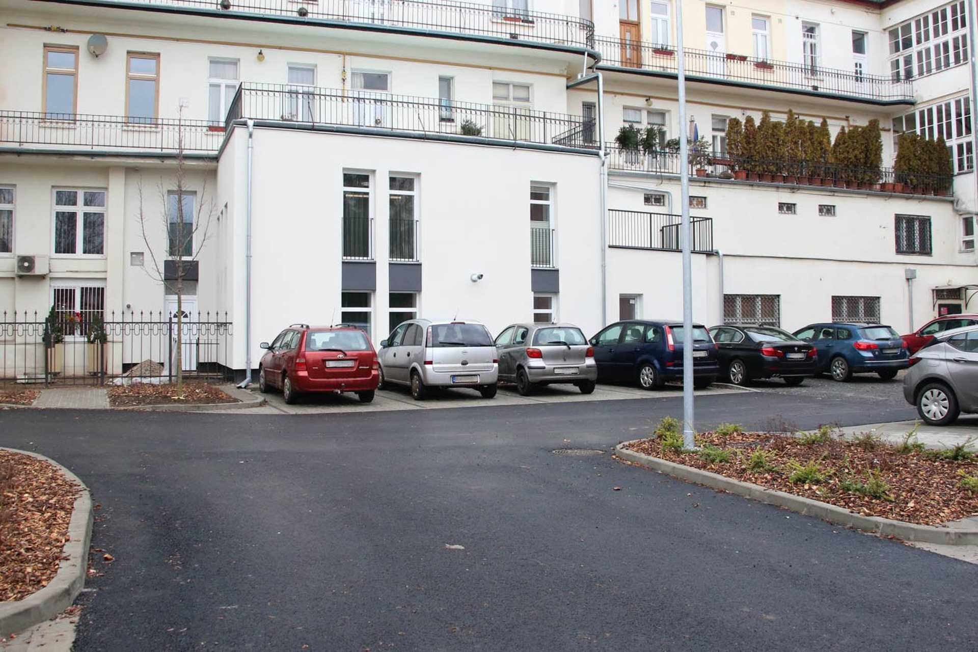 megújult belvárosi parkoló