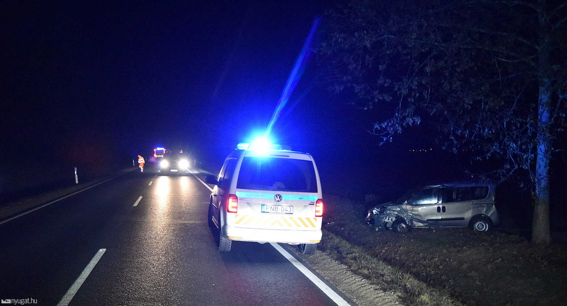  Félfrontális karambol Sárvárnál - Opel hajtott BMW-nek