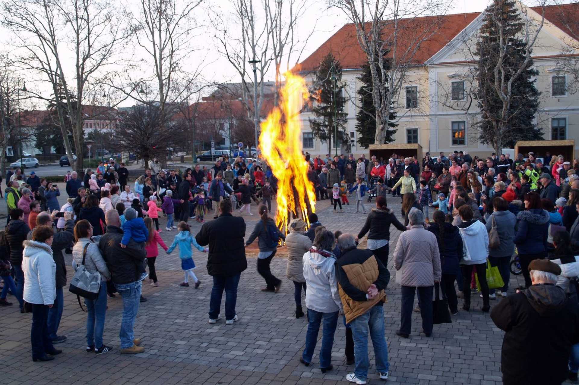 Télbúcsúztató Celldömölkön