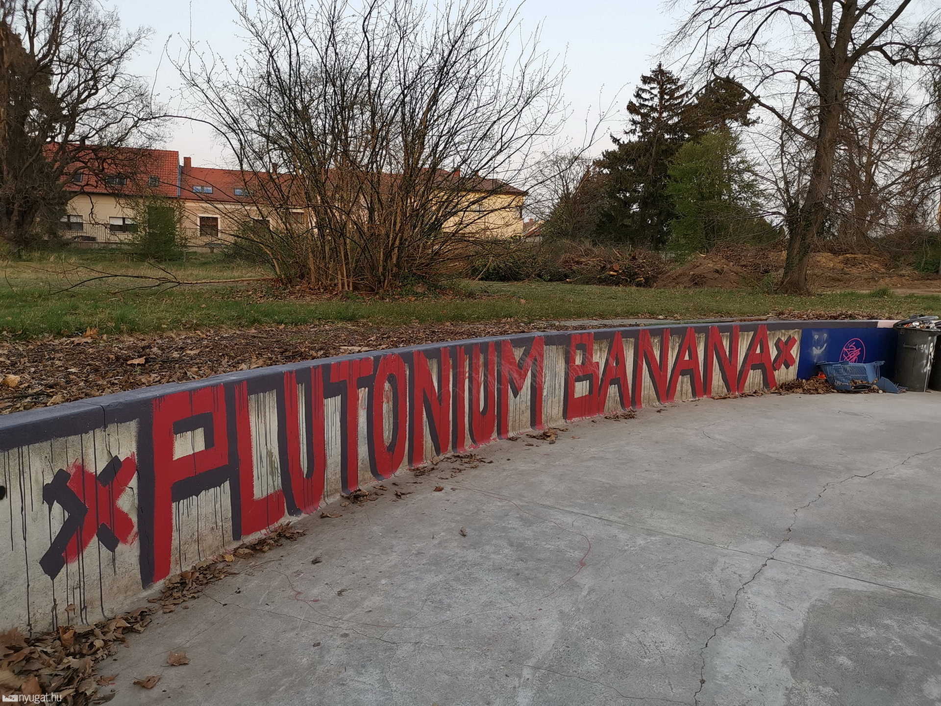 Teniszpálya építése