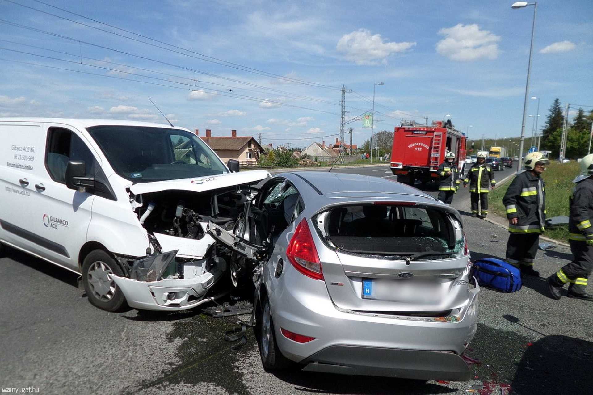 Két Ford ütközött Vasvárnál