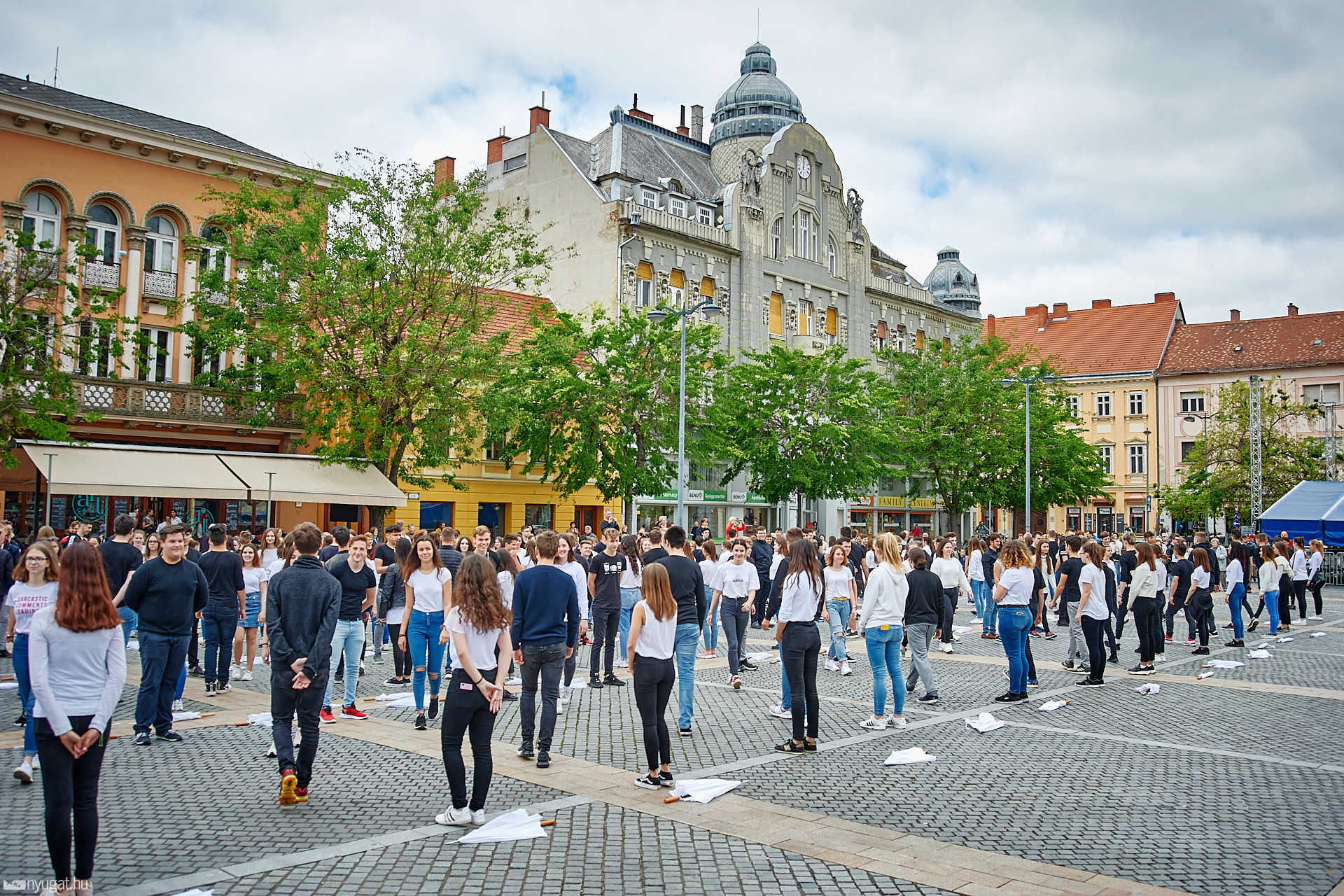 Quadrille a főtéren