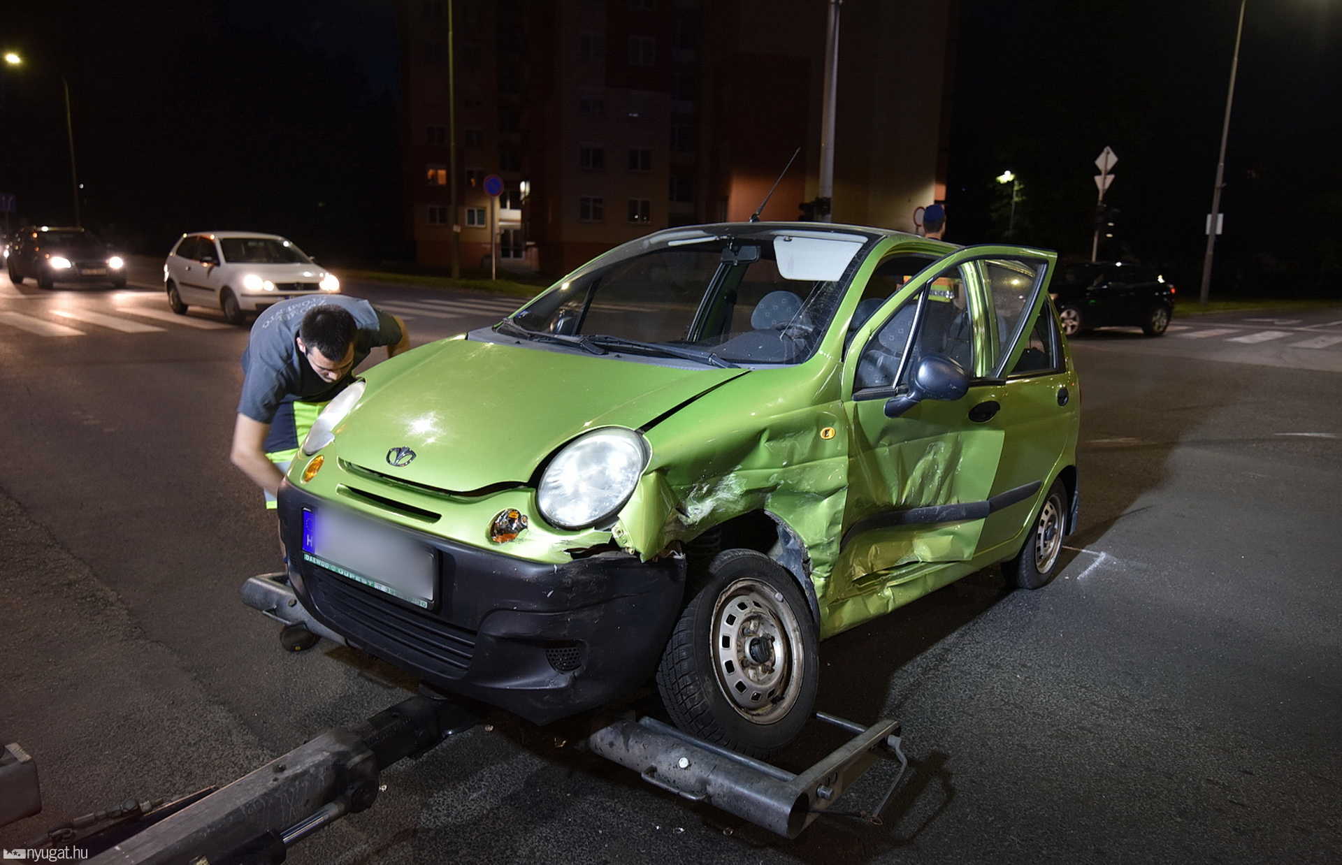 Három autó ütközött Szombathelyen, a Rohonci és Szűrcsapó kereszteződésben