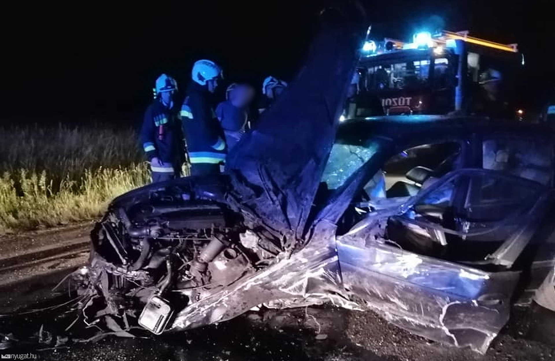 Árokba csapódott egy BMW Vasasszonyfa közelében