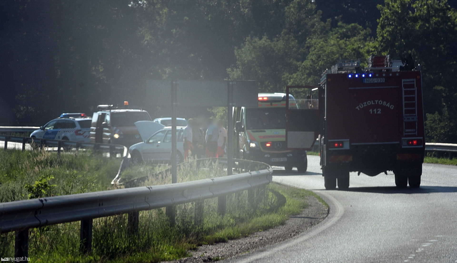 Szalagkorlát mentette meg a VW-t