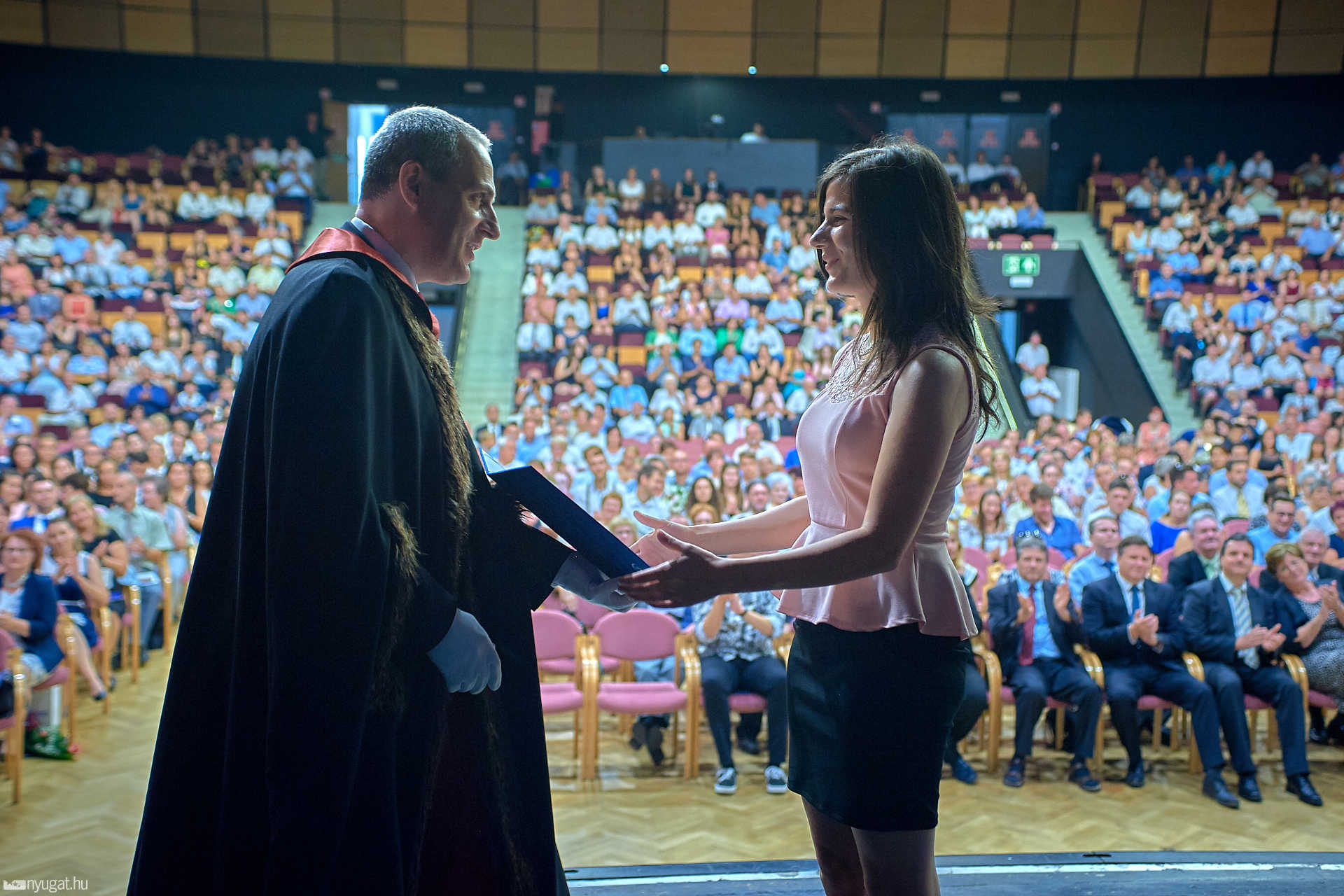 ELTE Berzsenyi Dániel pedagógusképző diplomaosztó