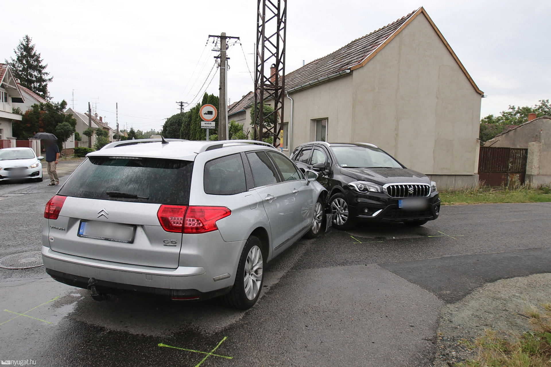Suzuki ütközött Citroennel Szombathelyen