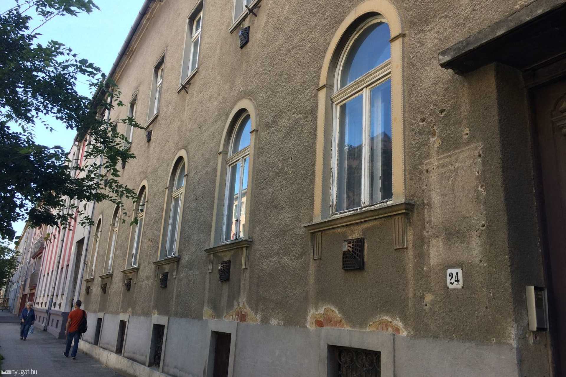 Nemény András sajtótájékoztató Széll Kálmán utca 24.