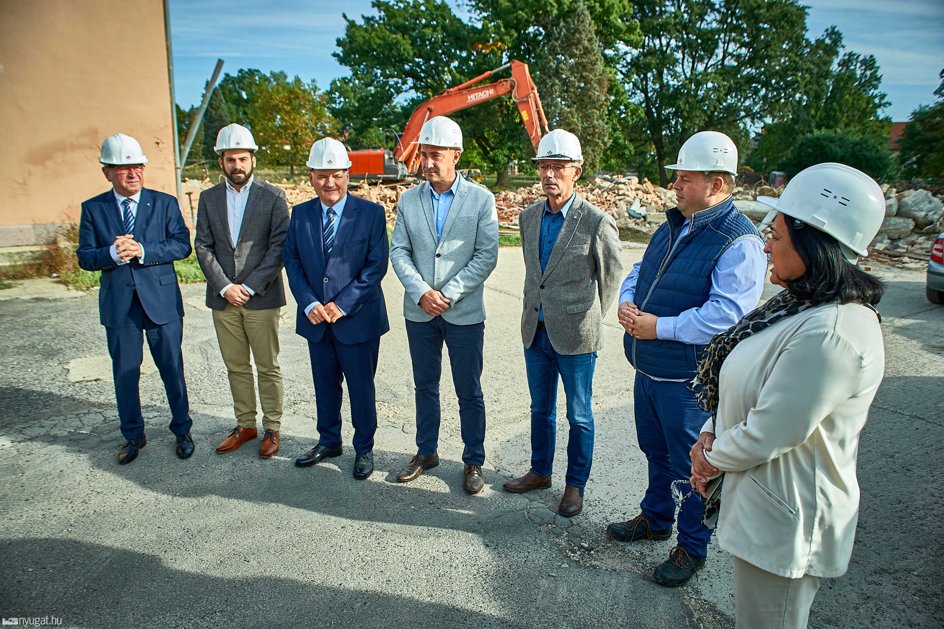 Bejárás az építkezésre
