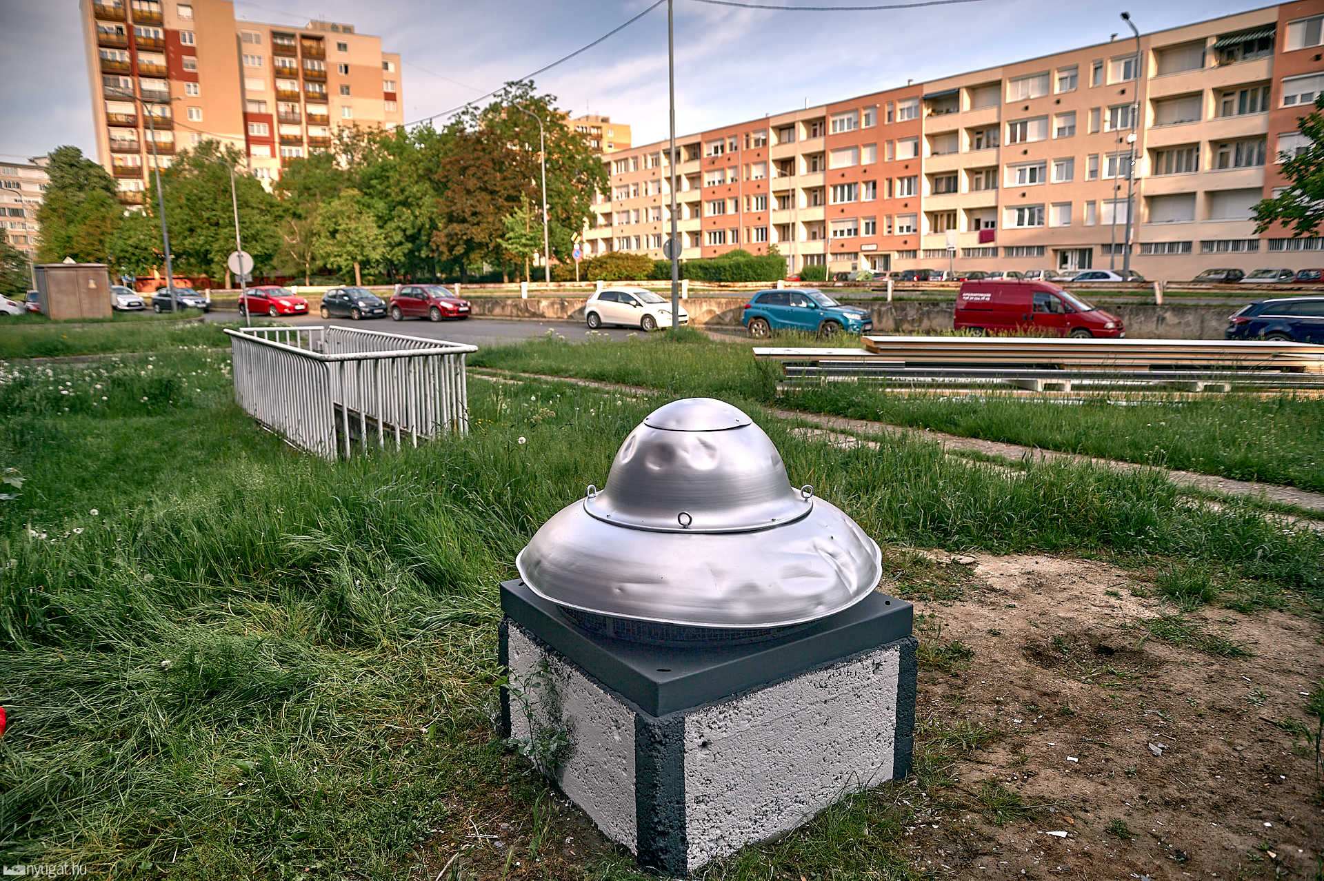 szombathelyi UFO újrafestve
